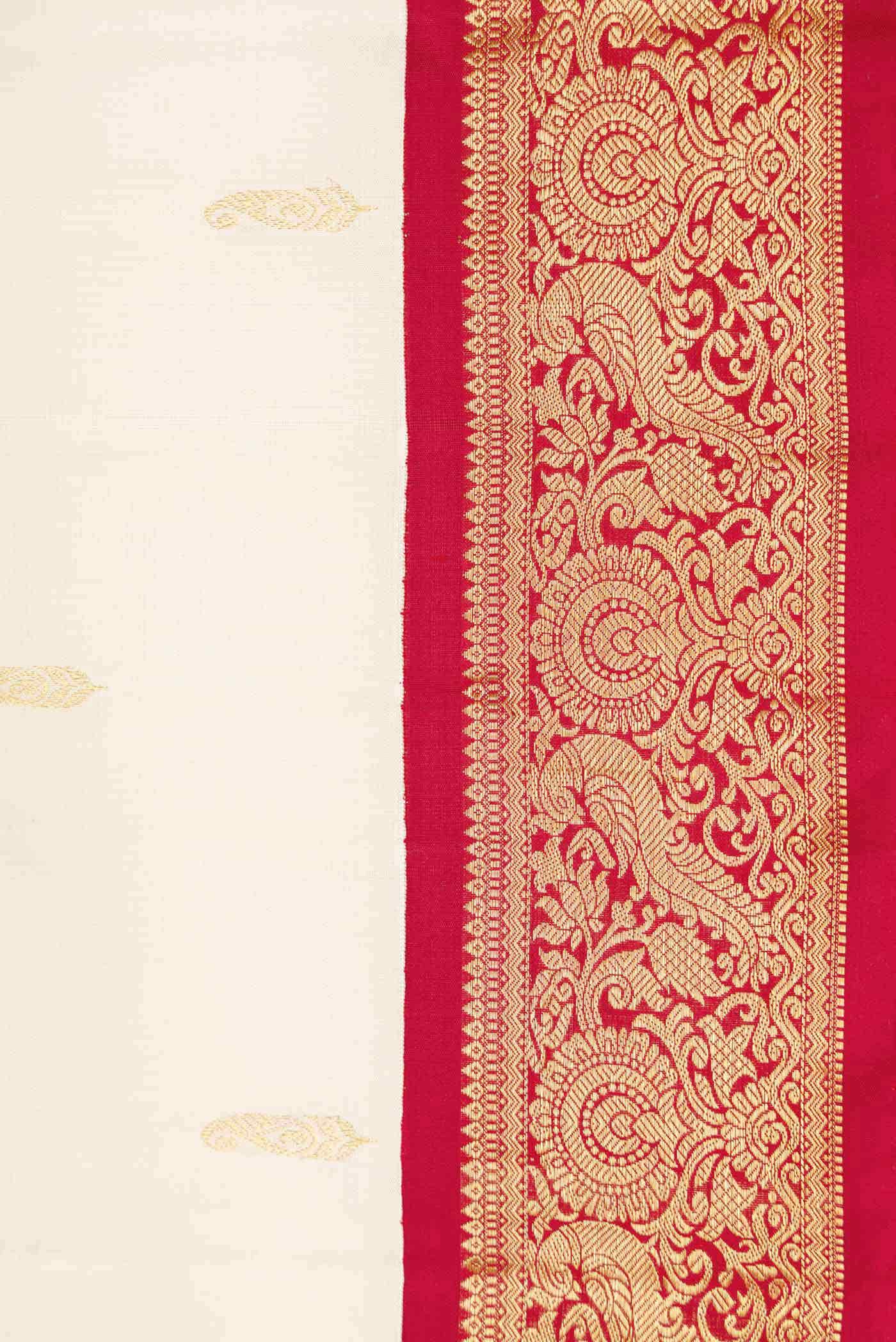 Off White Dual Tone Kanchipuram Silk Saree