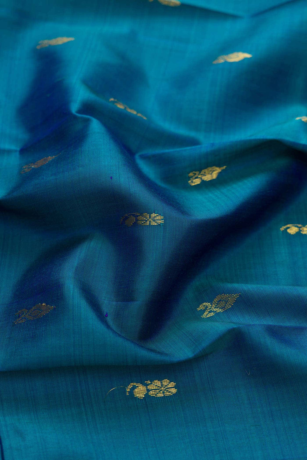 Peacock Blue Dual Tone Kanchipuram Silk Saree