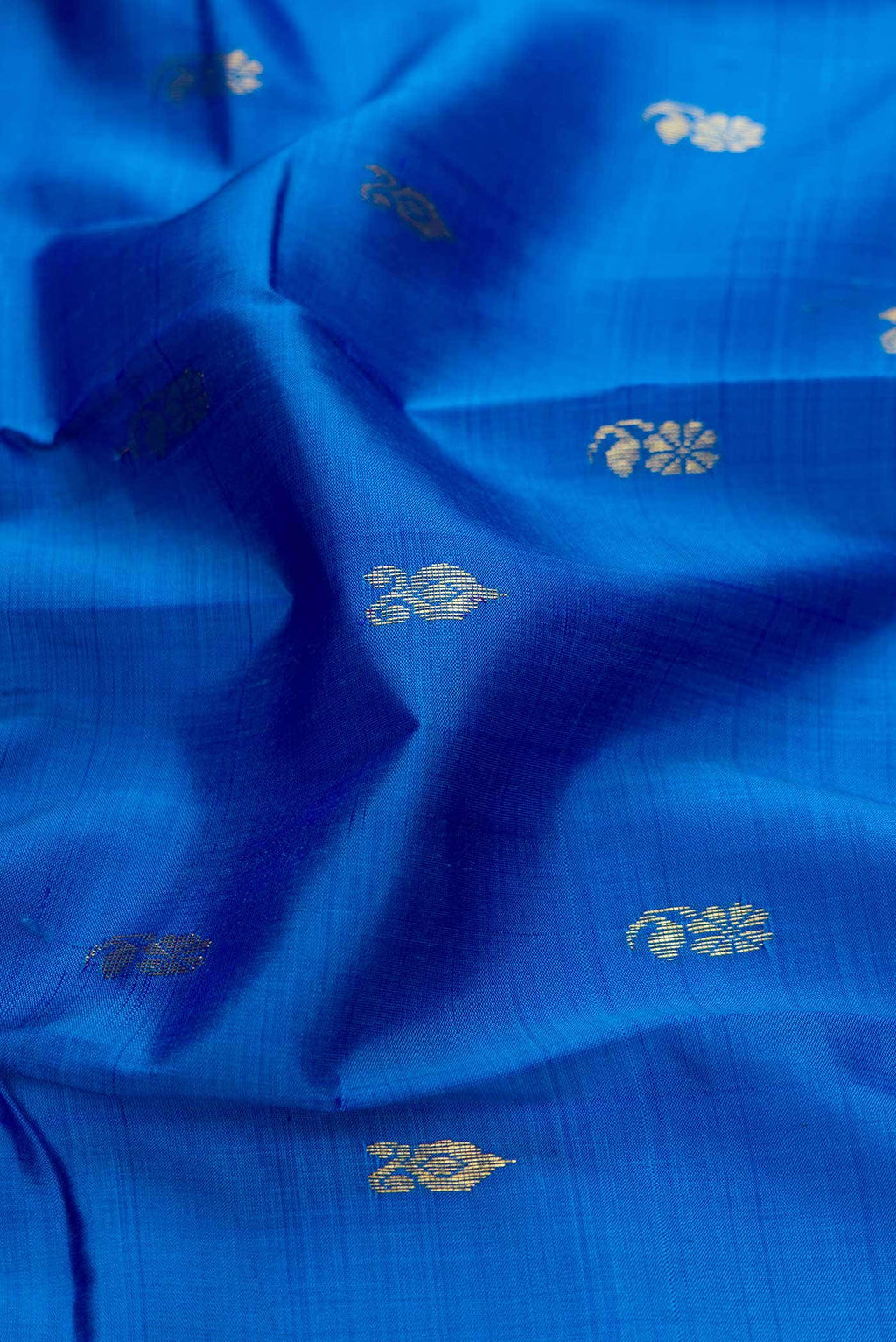 Parrot Green Dual Tone Kanchipuram Silk Saree