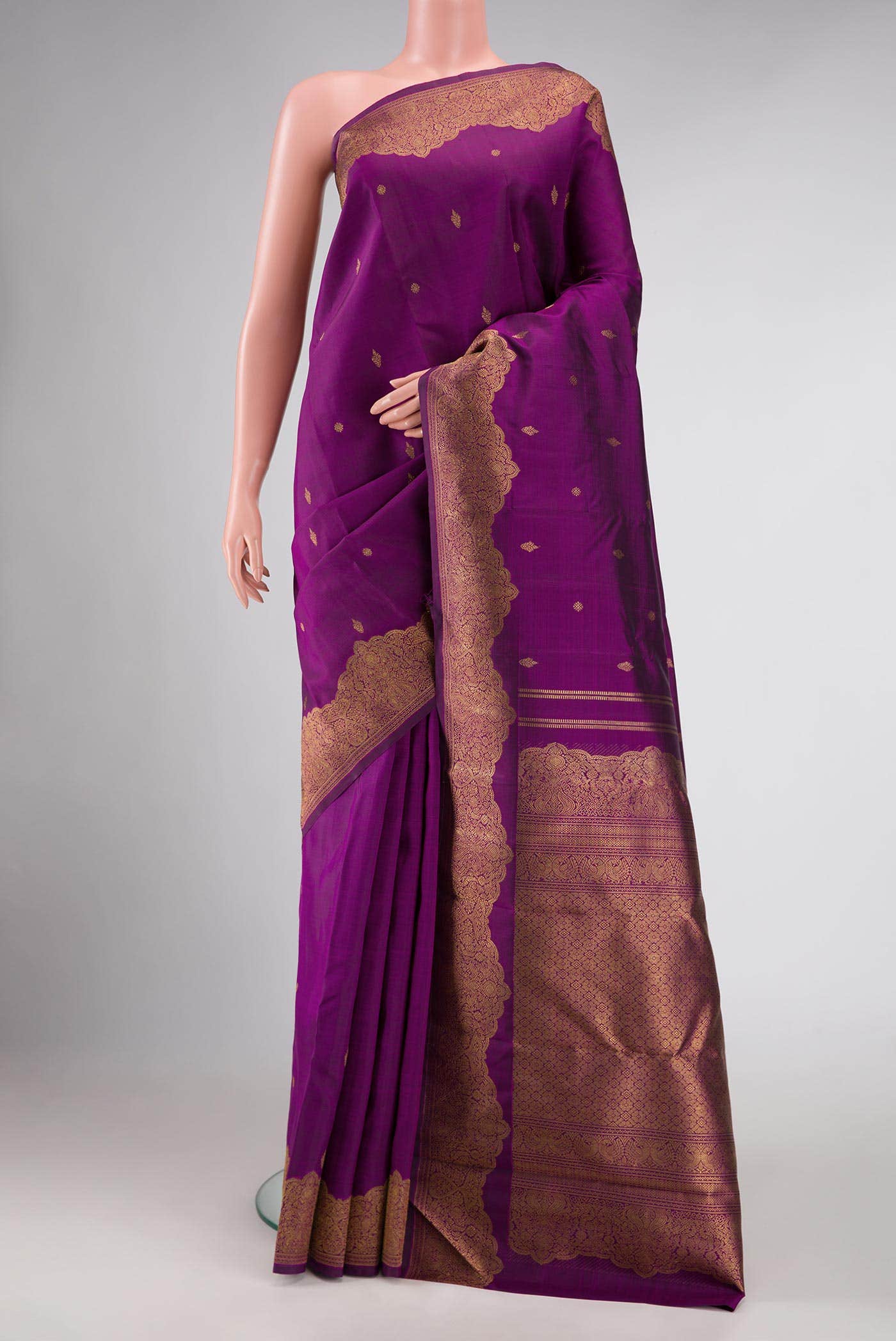 Pure Silk Pure Zari Magenta Dual Tone Kanchipuram Saree