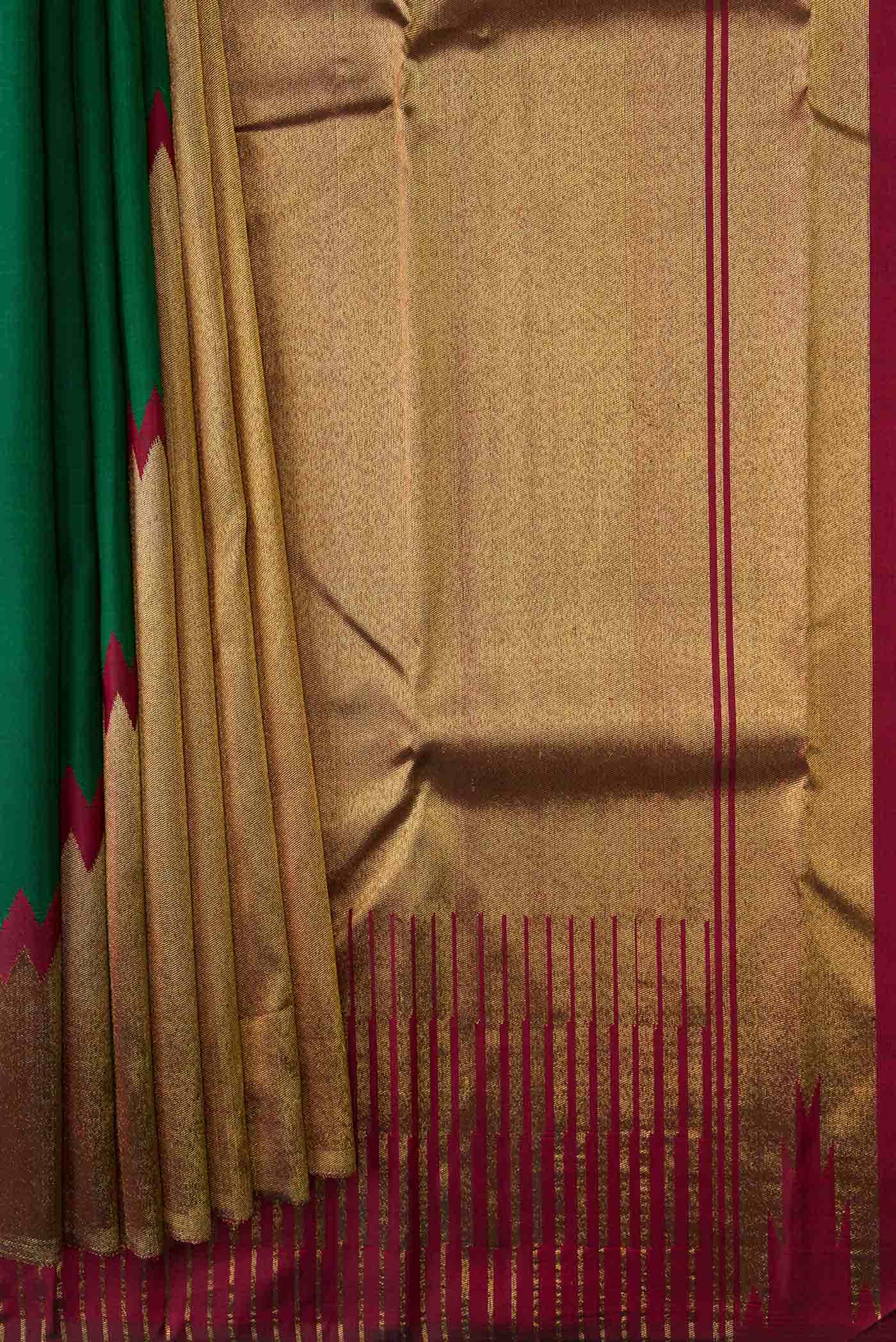 Pure Silk Pure Zari Bottle Green Dual Tone Kanchipuram Saree