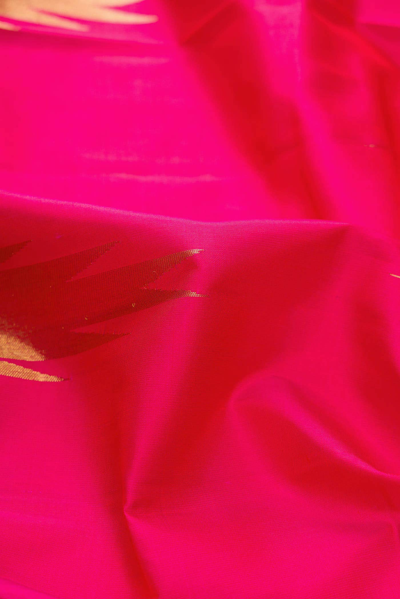 Pure Silk Pure Zari Pink Dual Tone Kanchipuram Saree