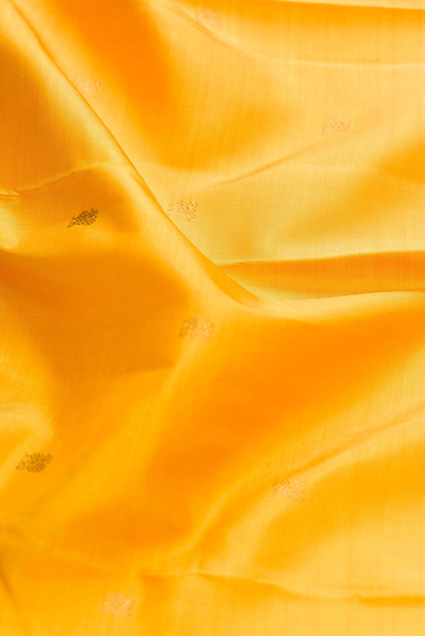 Pure Silk Pure Zari Yellow Dual Tone Kanchipuram Saree