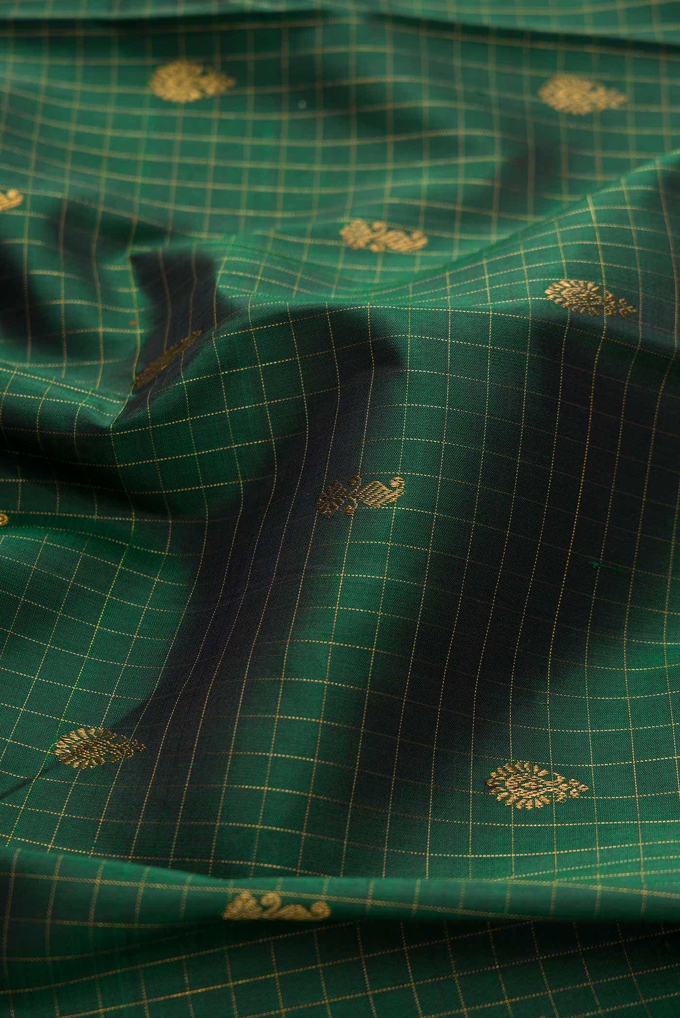 Bottle Green Dual Tone Kanchipuram Silk Saree