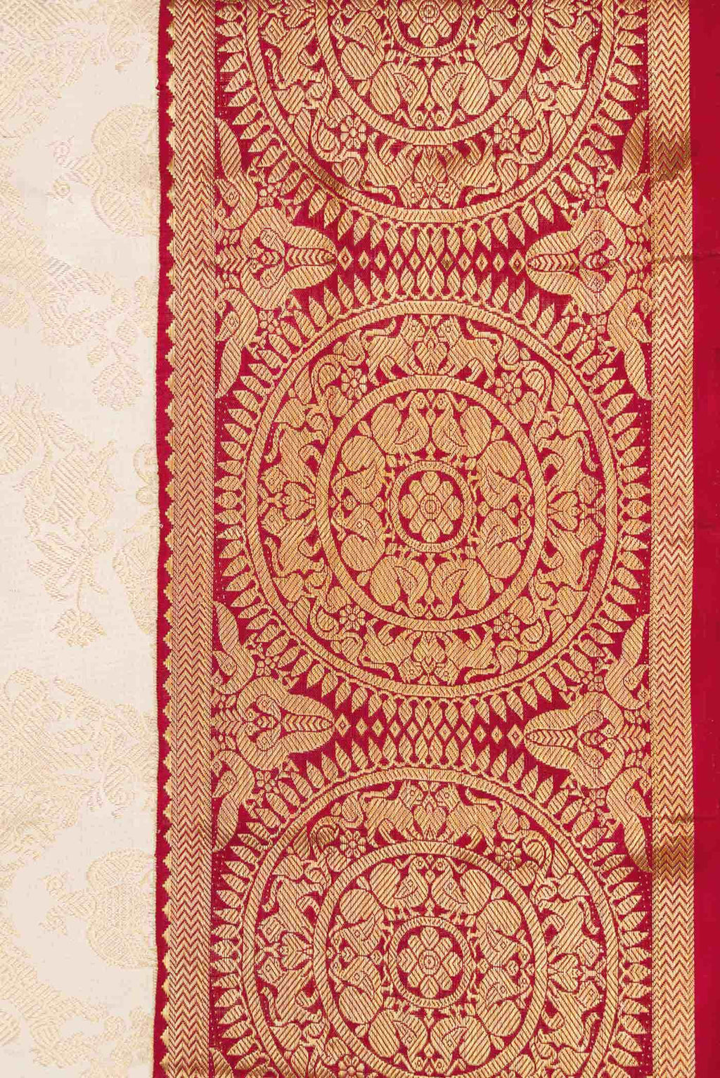 Off White Dual Tone Kanchipuram Silk Saree