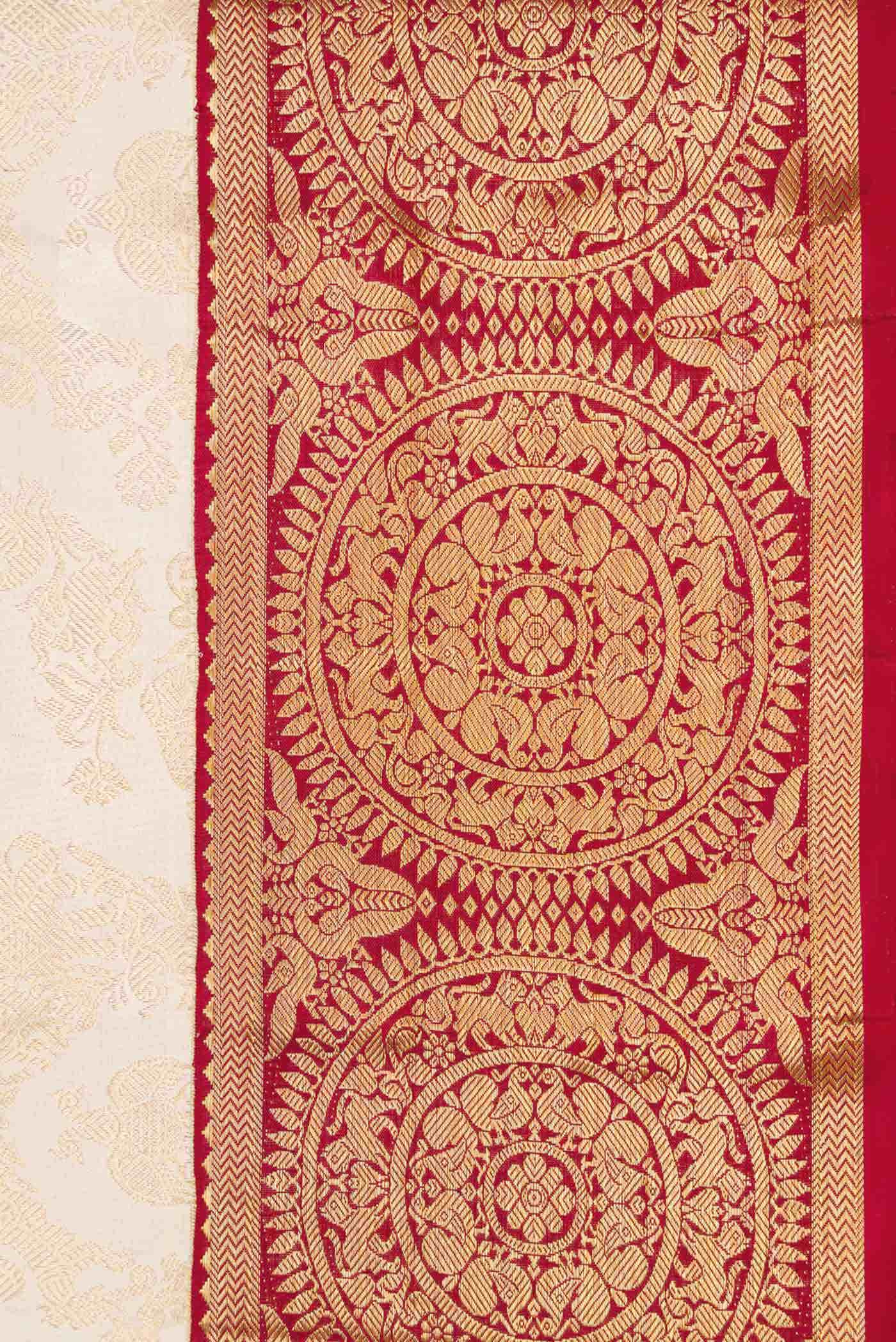 Off White Dual Tone Kanchipuram Silk Saree