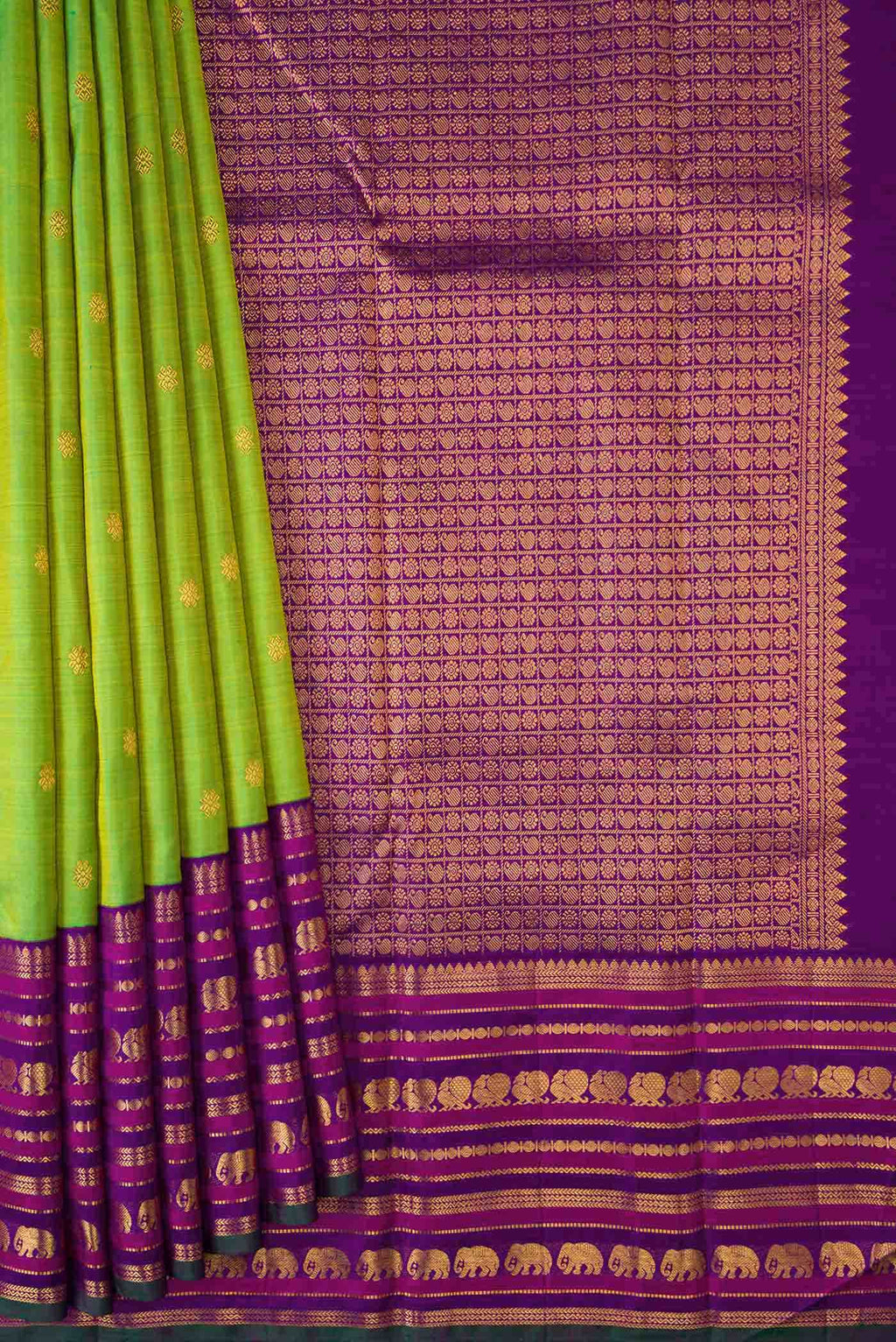 Parrot Green Dual Tone Kanchipuram Silk Saree