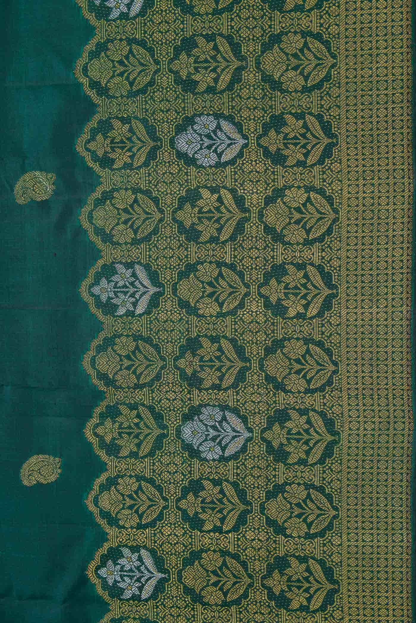 Bottle Green Dual Tone Kanchipuram Silk Saree