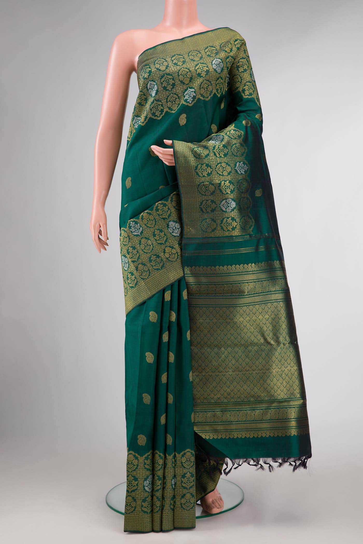 Bottle Green Dual Tone Kanchipuram Silk Saree