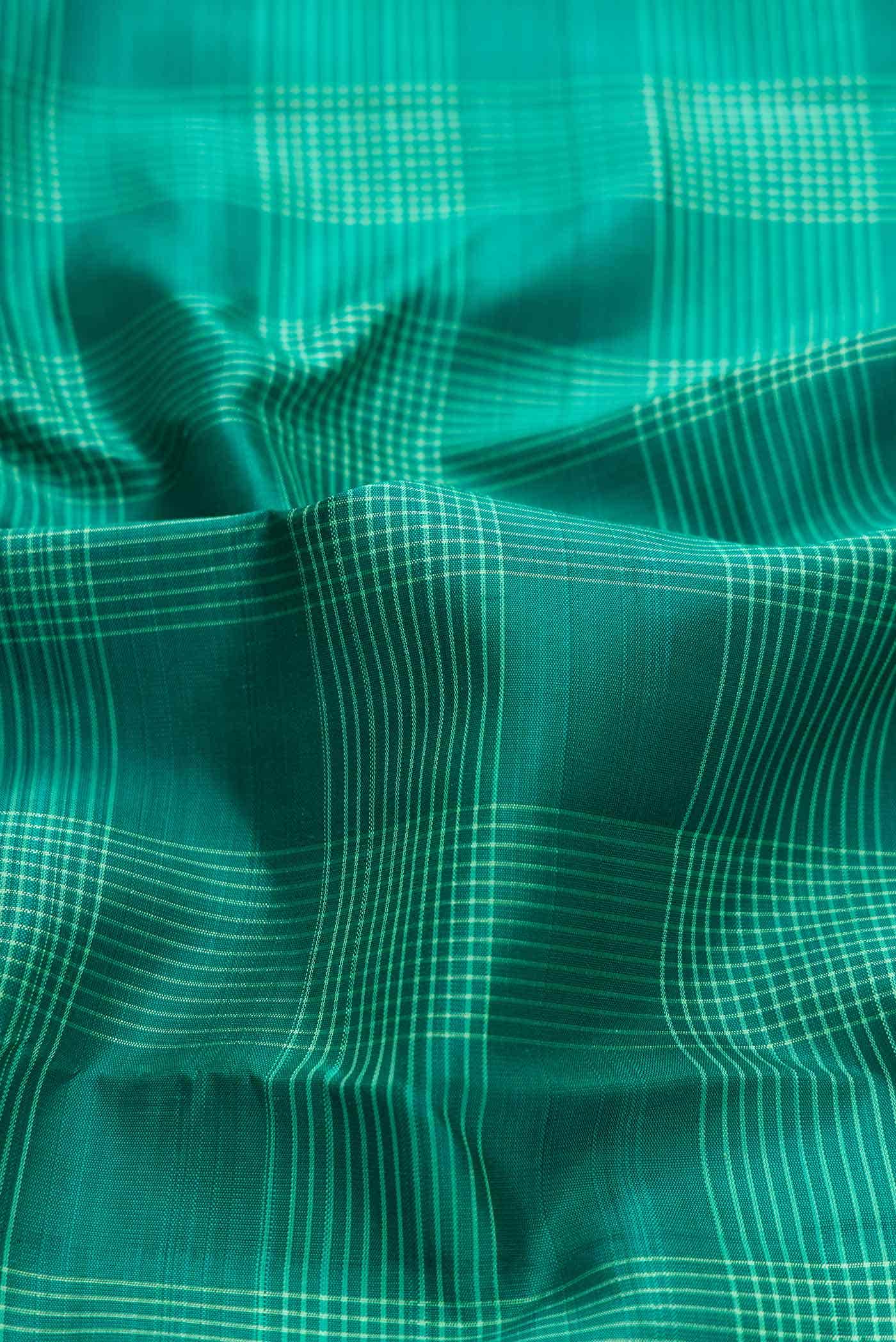 Green Dual Tone Kanchipuram Silk Saree