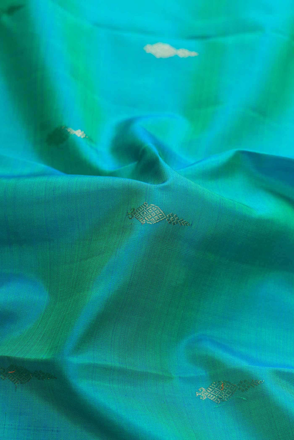 Pure Silk Pure Zari Green Dual Tone Kanchipuram Saree