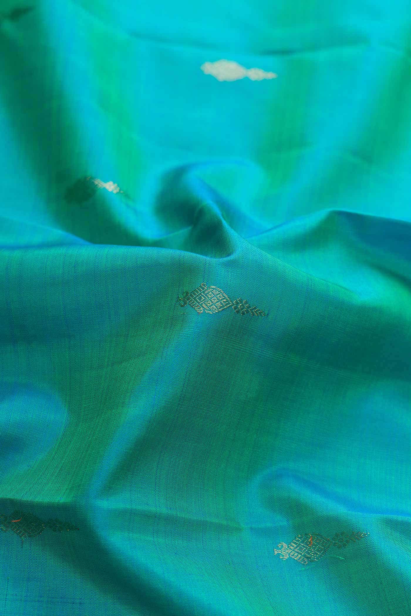 Pure Silk Pure Zari Green Dual Tone Kanchipuram Saree