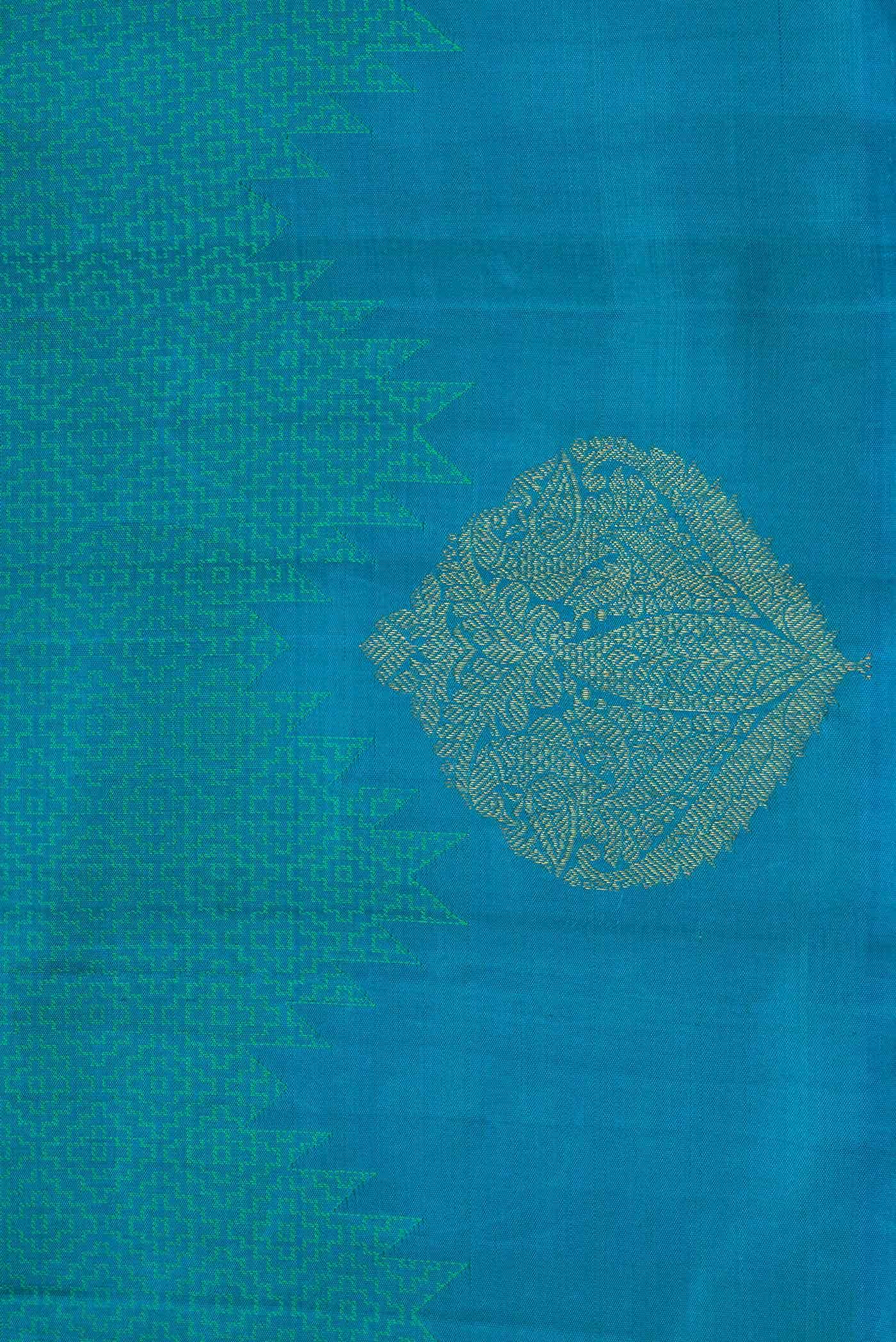 Pure Silk Pure Zari Peacock Blue Dual Tone Kanchipuram Saree