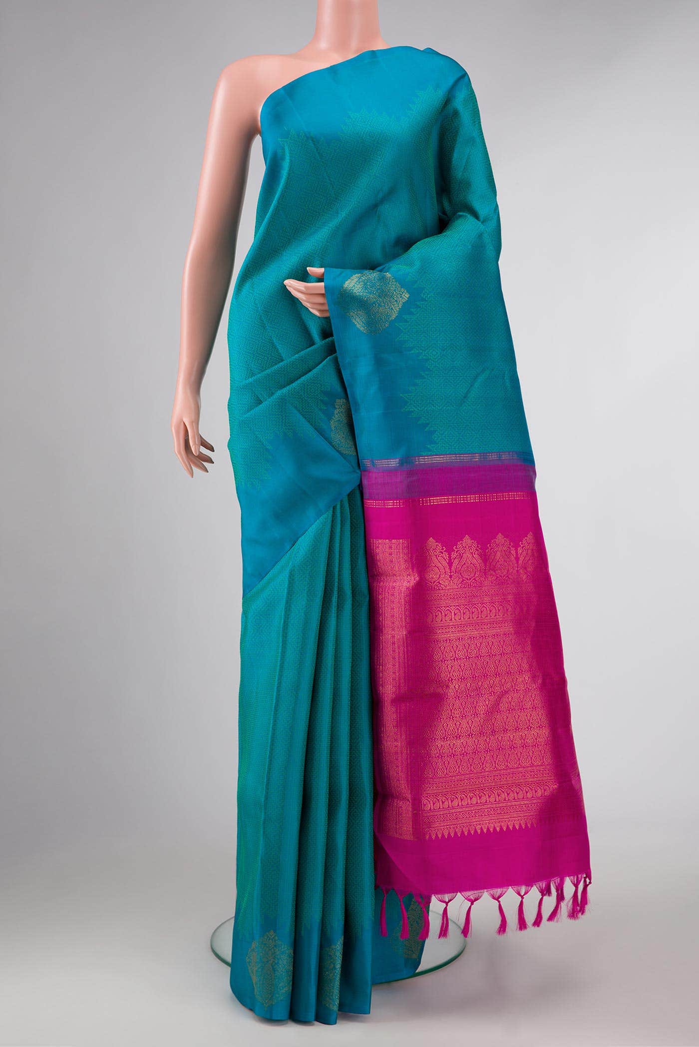 Pure Silk Pure Zari Peacock Blue Dual Tone Kanchipuram Saree