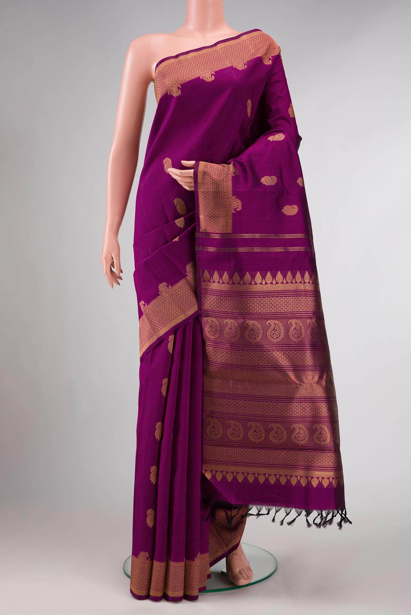 Magenta Dual Tone Kanchipuram Silk Saree
