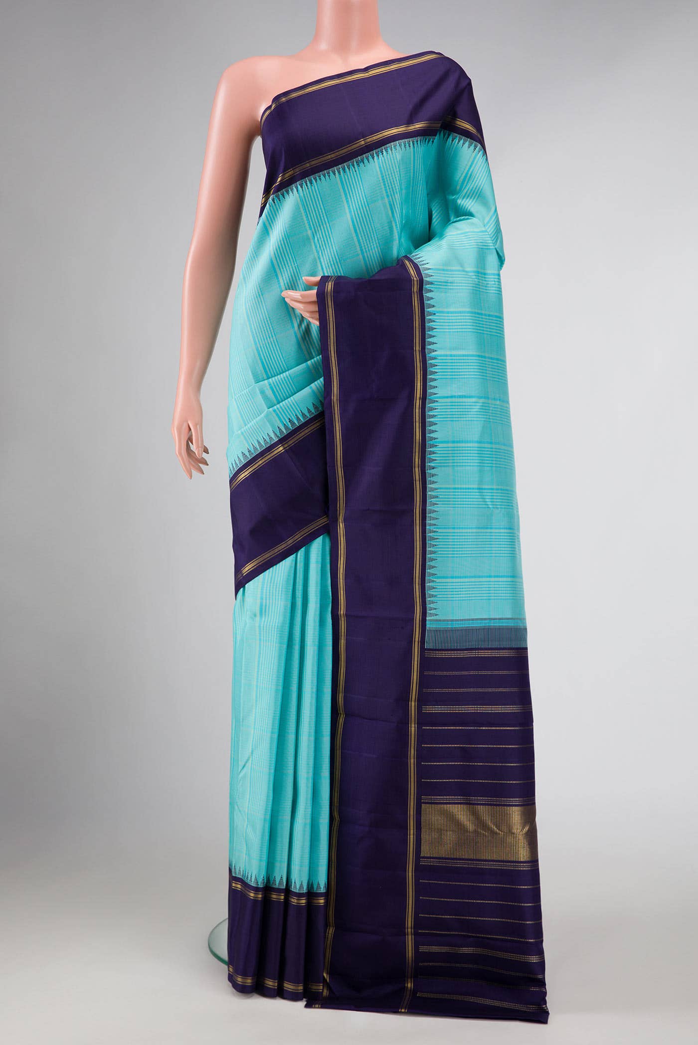 Pure Silk Pure Zari Sky Blue Dual Tone Kanchipuram Saree