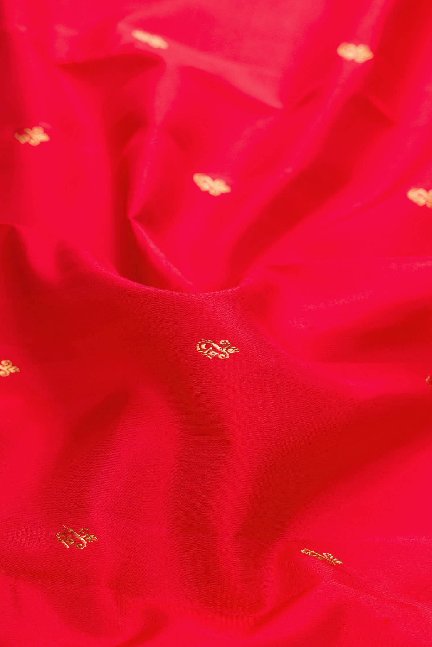 Red Dual Tone Kanchipuram Silk Saree