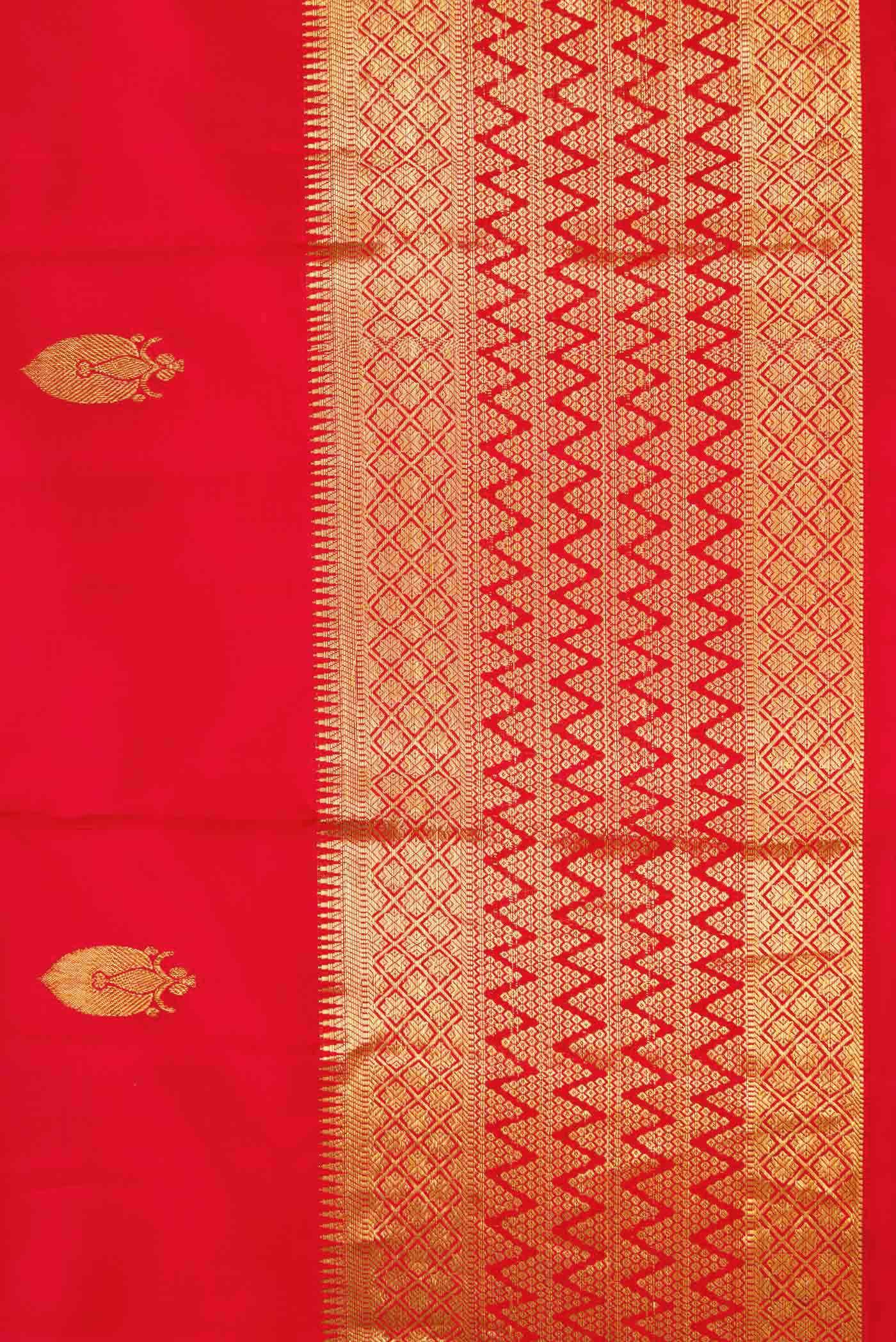 Red Dual Tone Kanchipuram Silk Saree