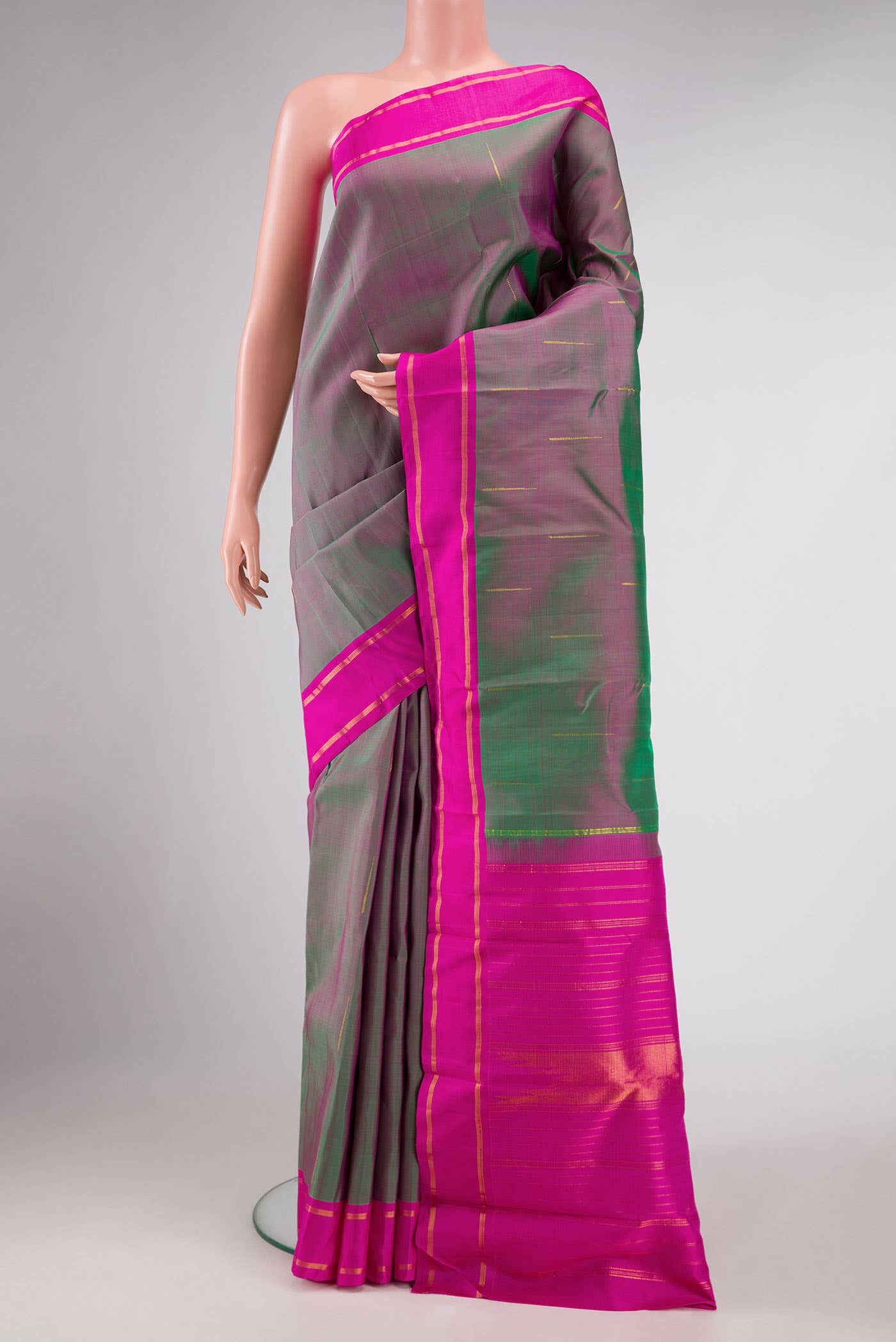 Pure Silk Pure Zari Green Dual Tone Kanchipuram Saree