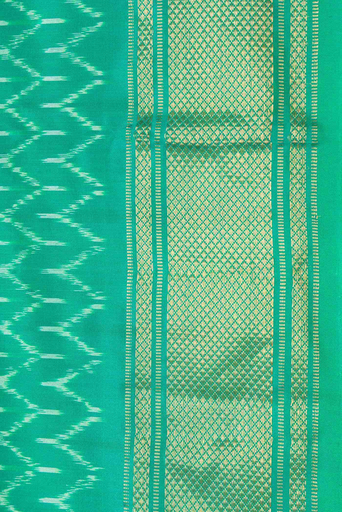Green Dual Tone Double Ikat Saree