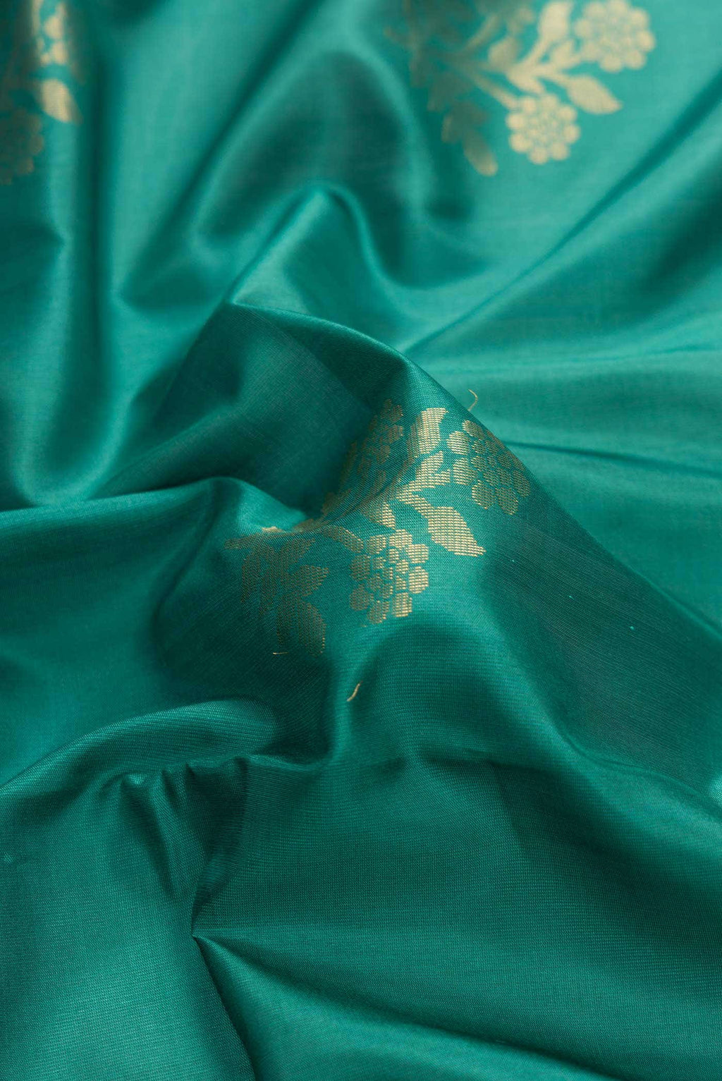 Green Dual Tone Soft Silk Saree