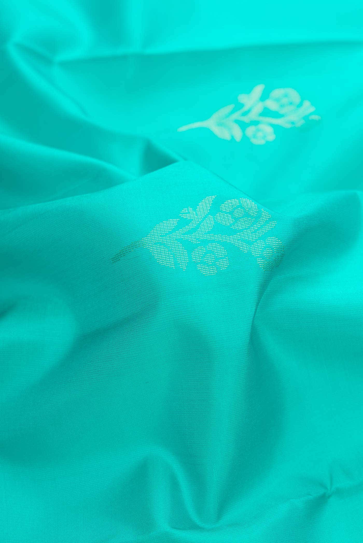 Sea Green Dual Tone Soft Silk Saree