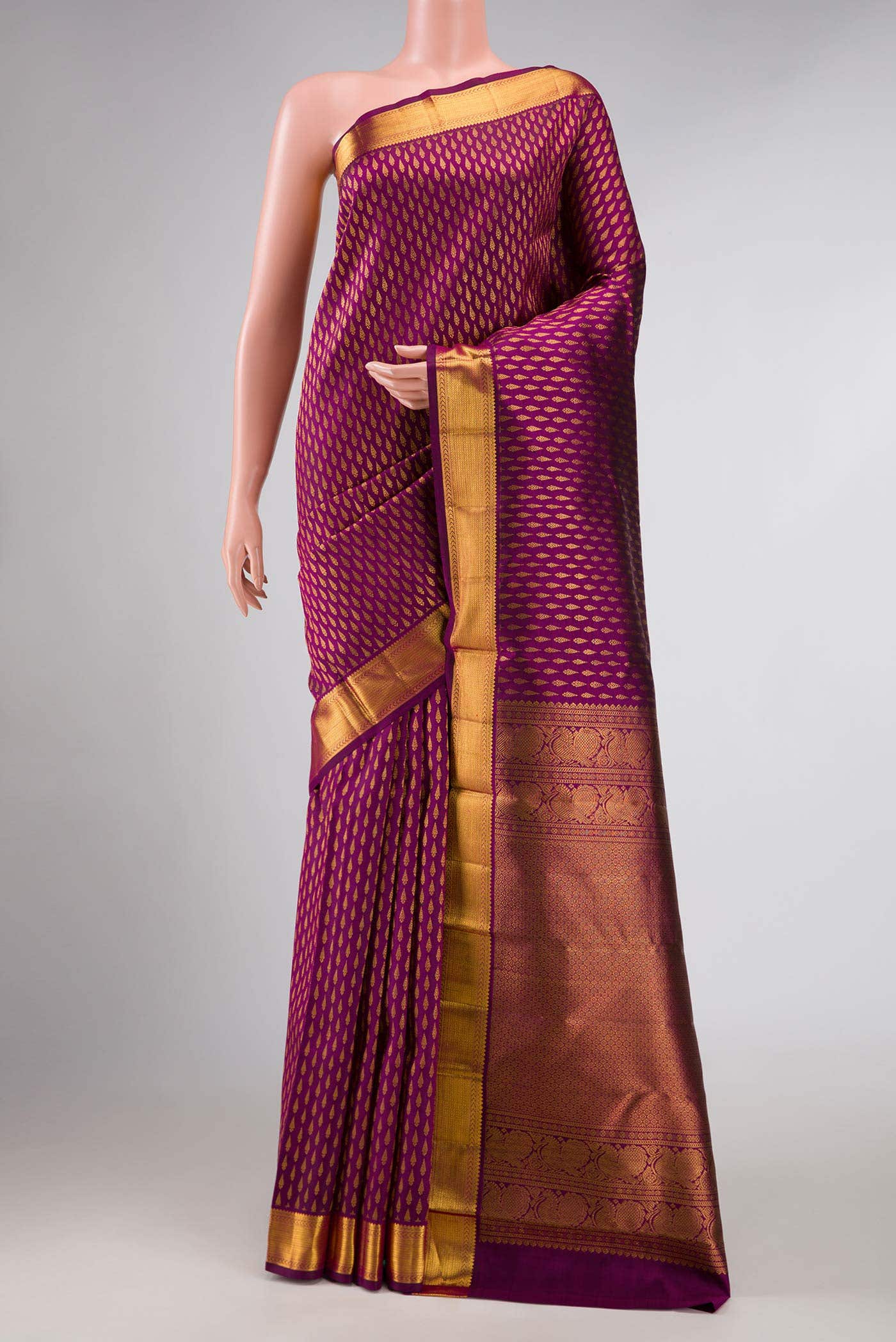 Magenta Dual Tone Kanchipuram Silk Saree