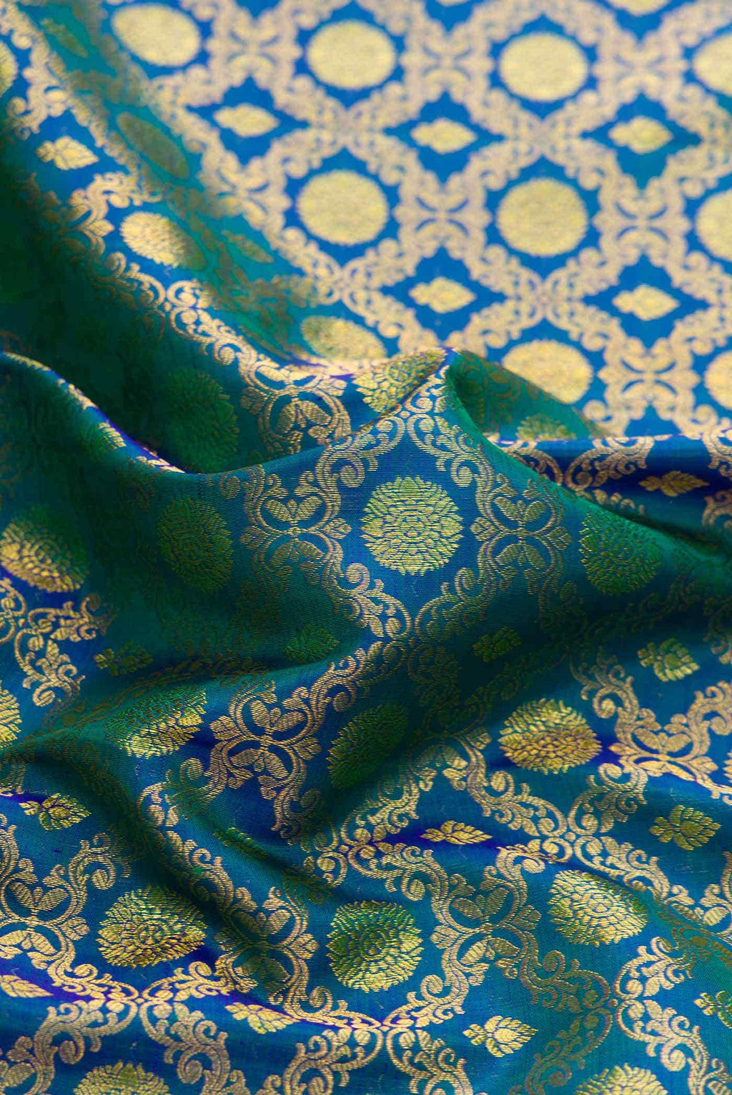 Peacock Blue Dual Tone Kanchipuram Silk Saree