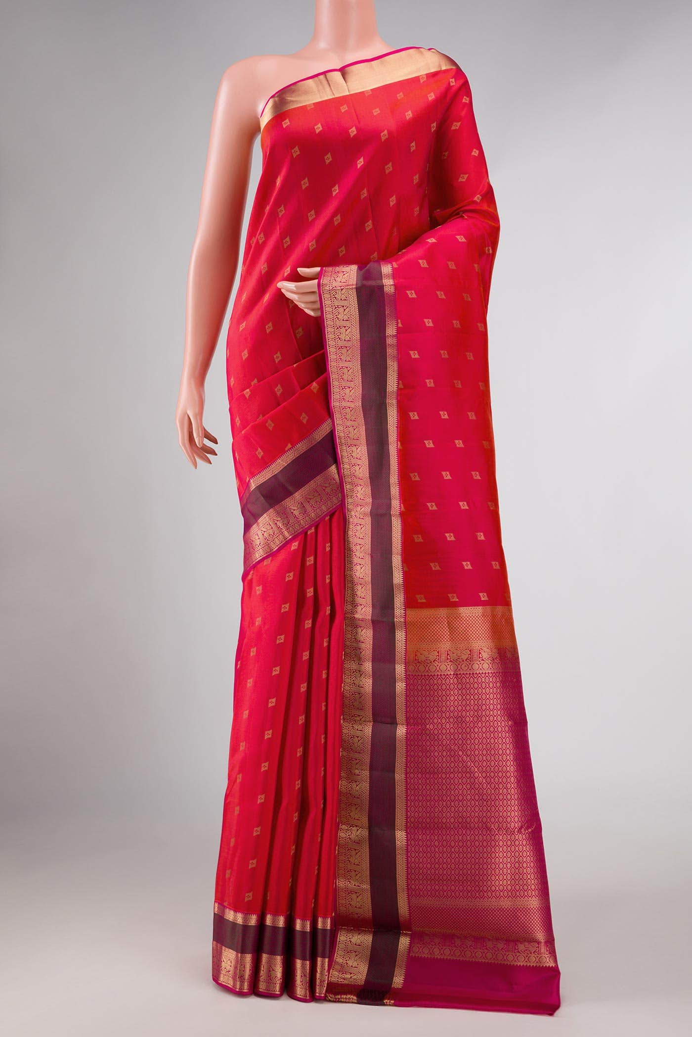 Coral Dual Tone Kanchipuram Silk Saree