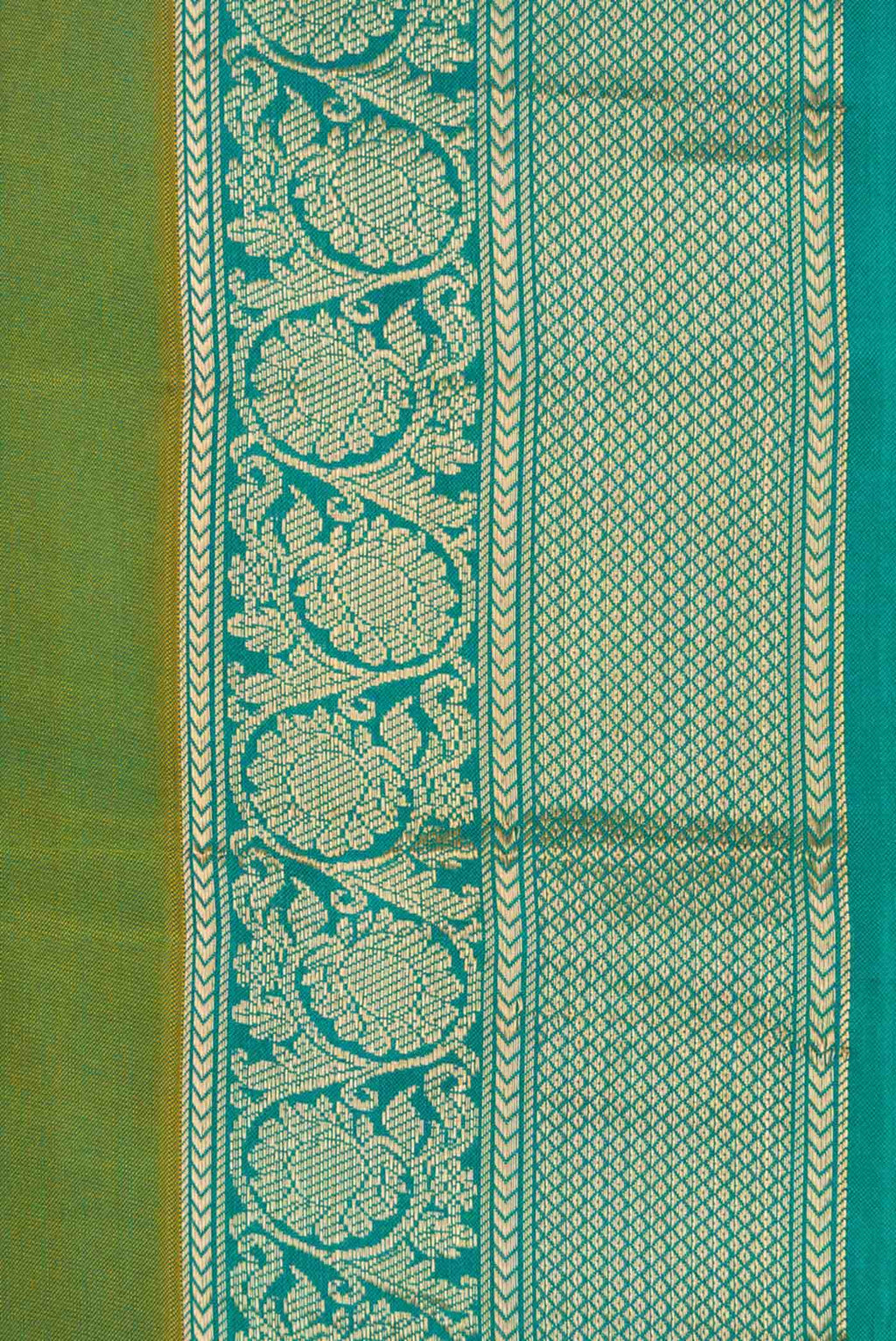 Mehandi Green Dual Tone Kanchipuram Silk Saree