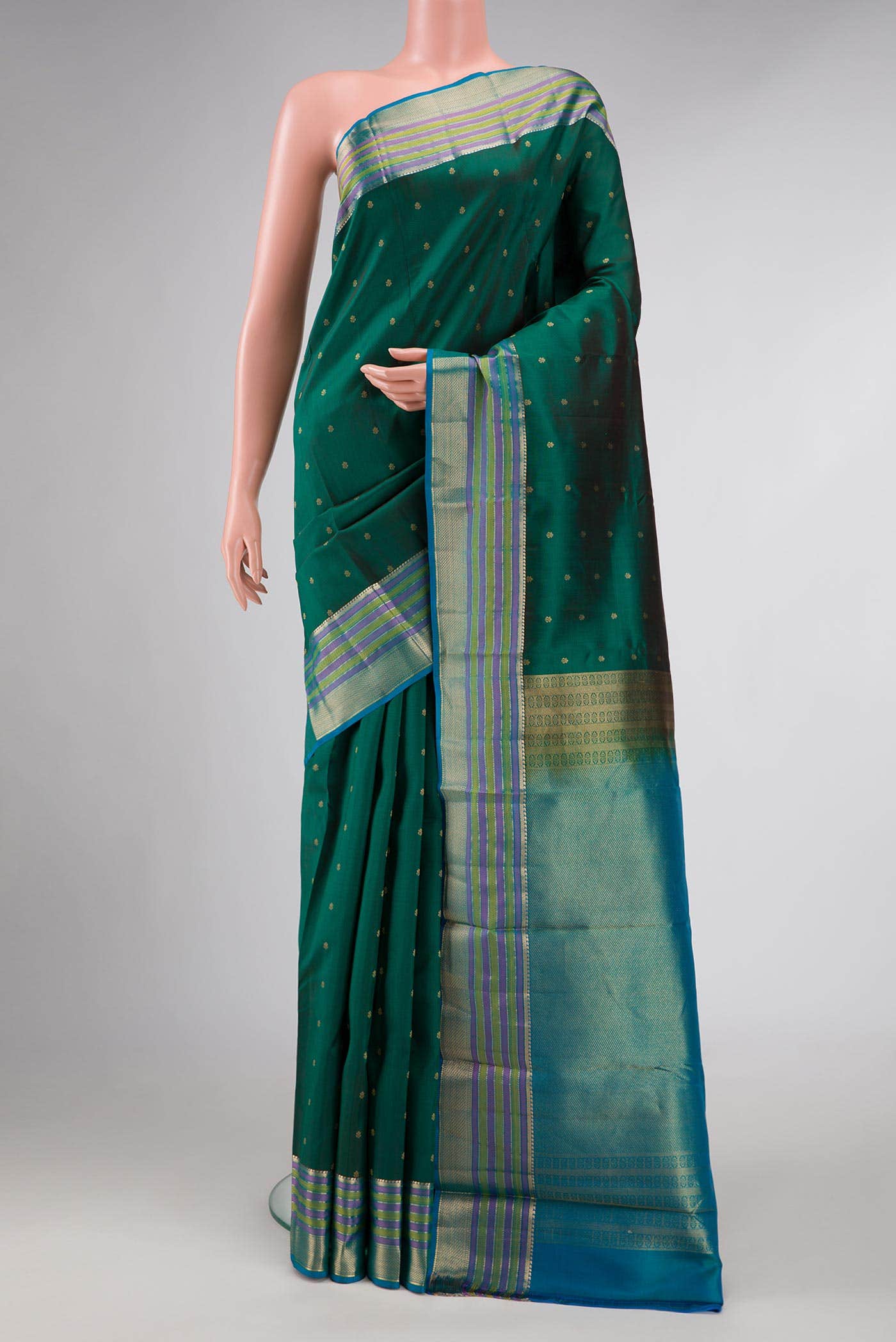Green Dual Tone Kanchipuram Silk Saree