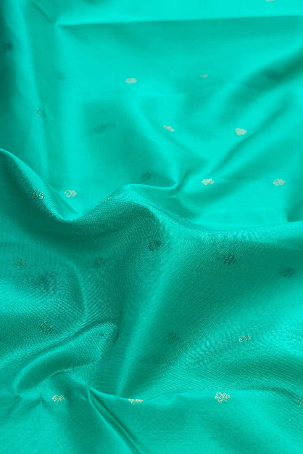 Green Dual Tone Kanchipuram Silk Saree