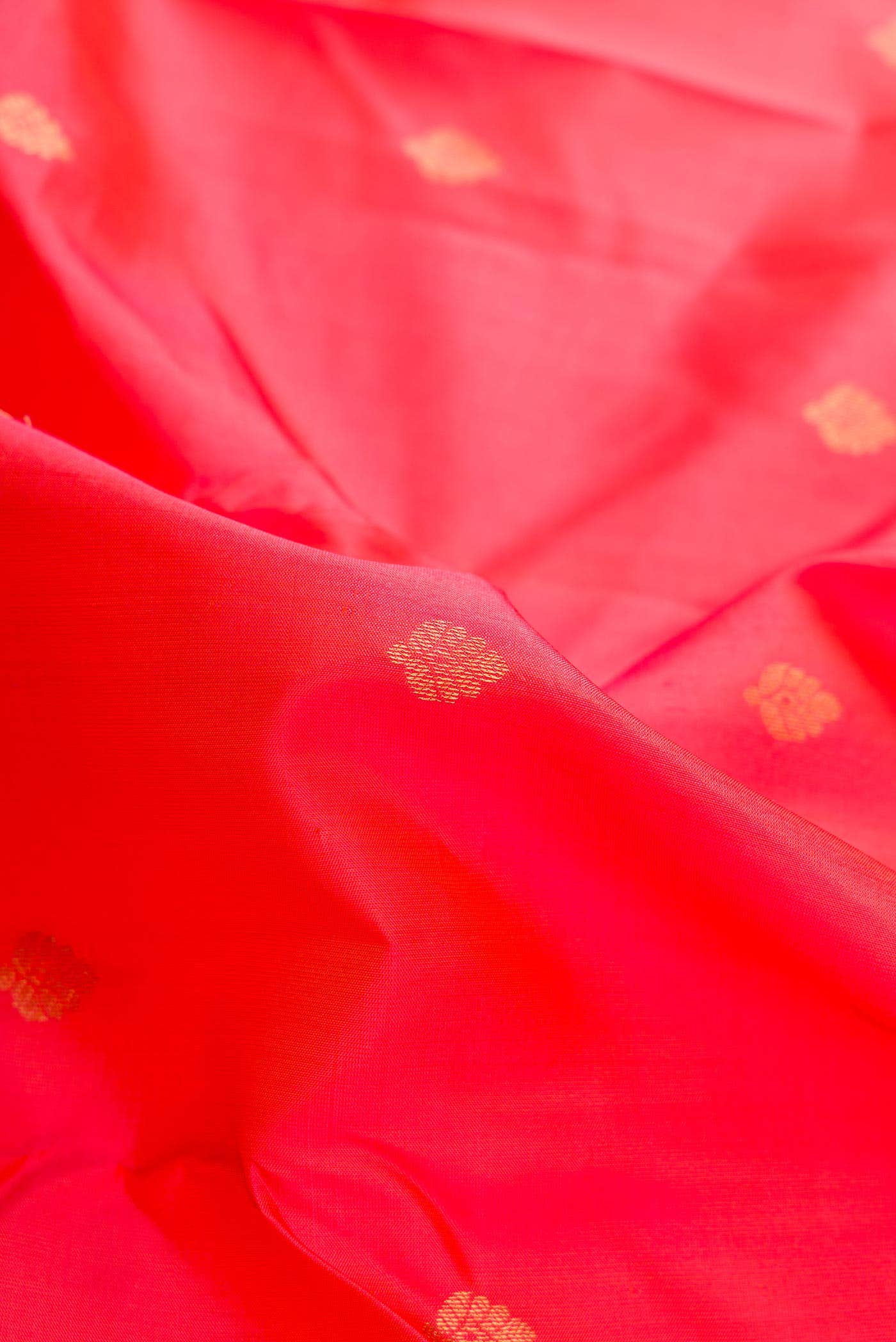 Coral Dual Tone Kanchipuram Silk Saree