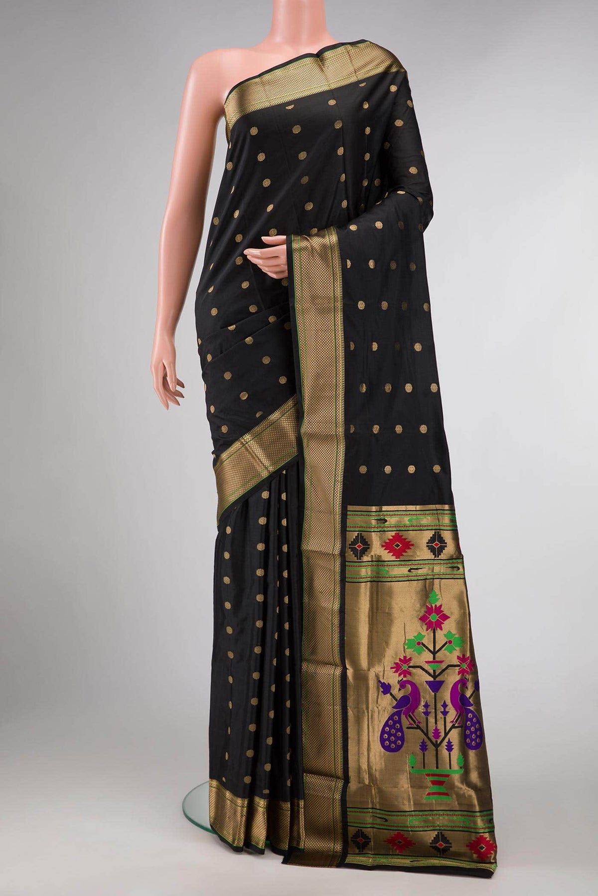 Black Dual Tone Blended Paithani Silk Saree
