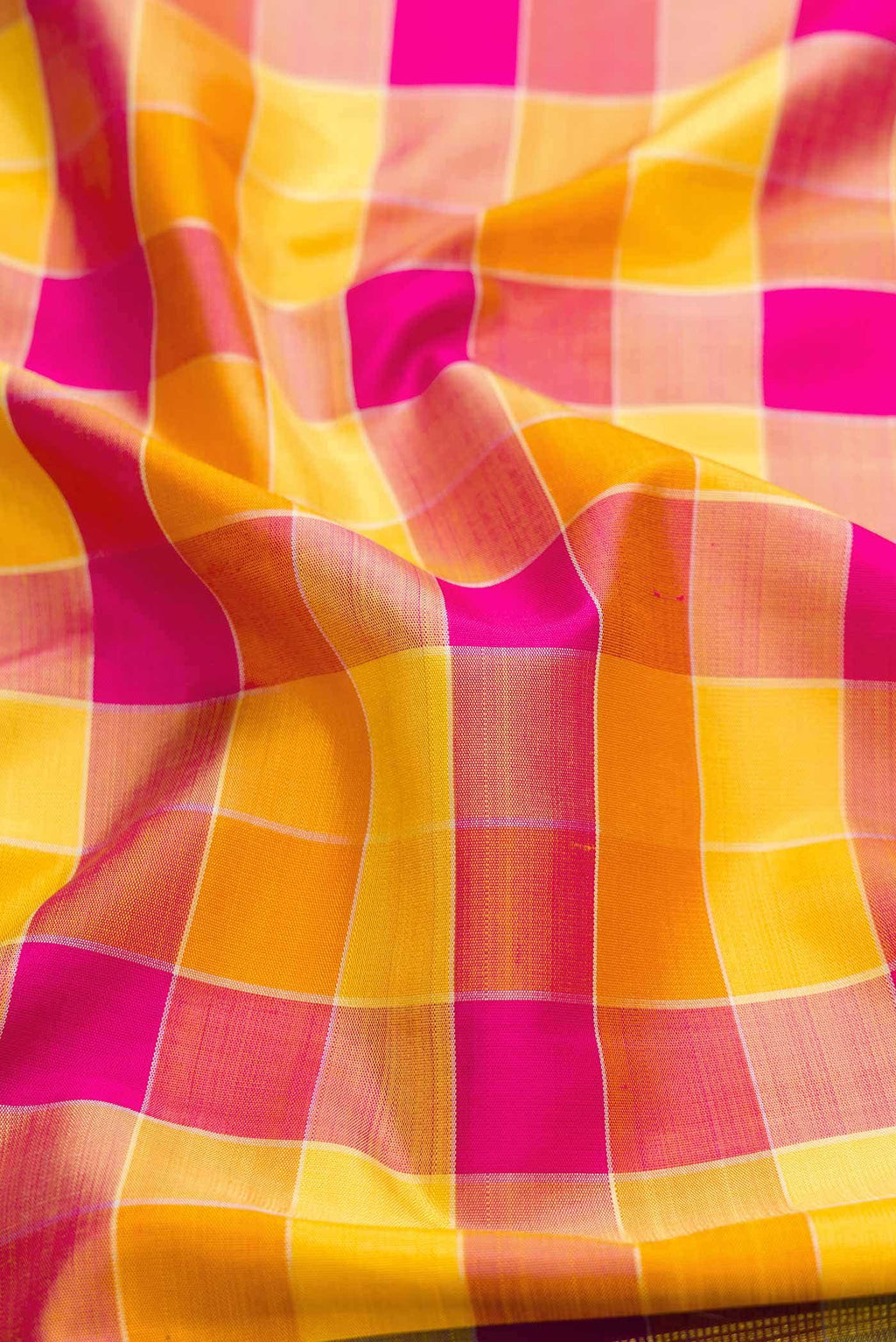 Pure Silk Pure Zari Yellow , Orange and Pink Dual Tone Kanchipuram Saree