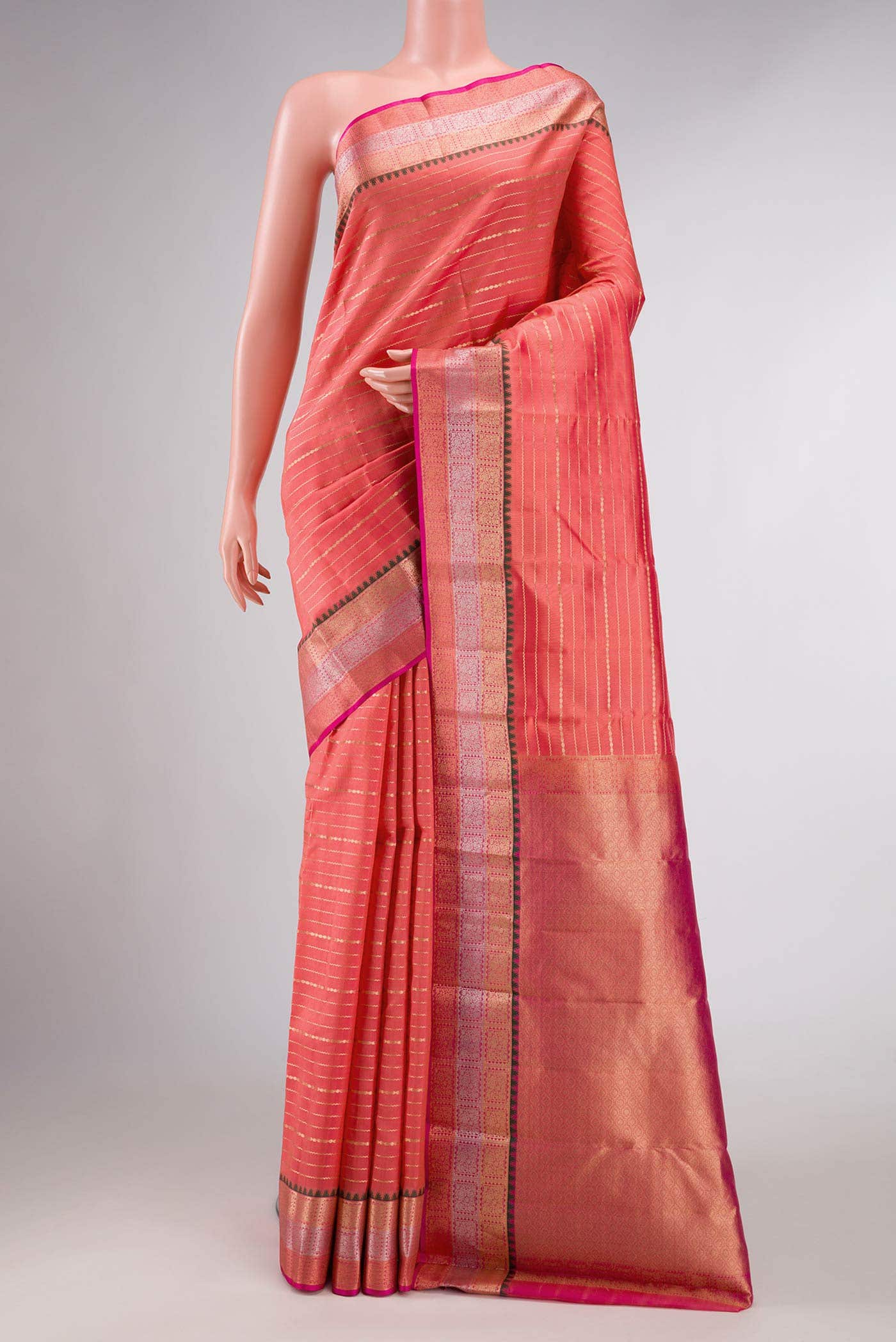 Golden Peach Dual Tone Kanchipuram Silk Saree