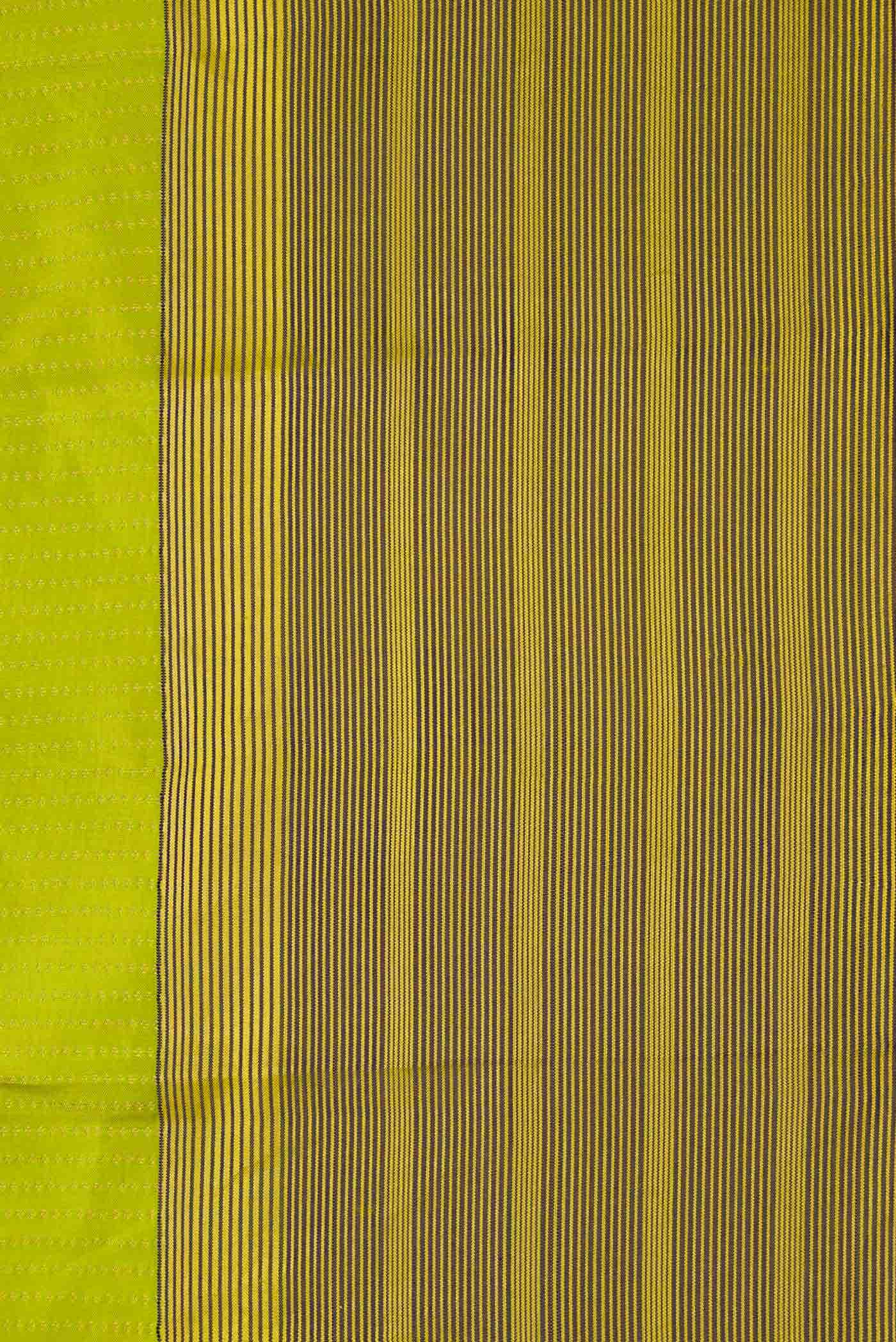 Parrot Green Dual Tone Kanchipuram Silk Saree