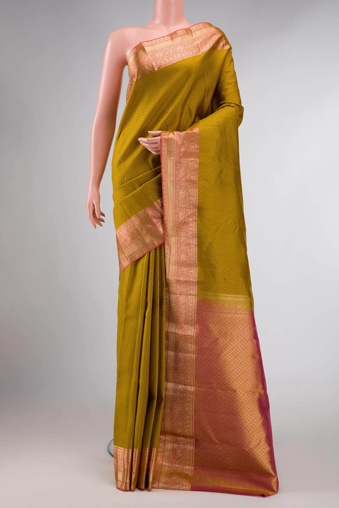 Mehandi Green Dual Tone Kanchipuram Silk Saree