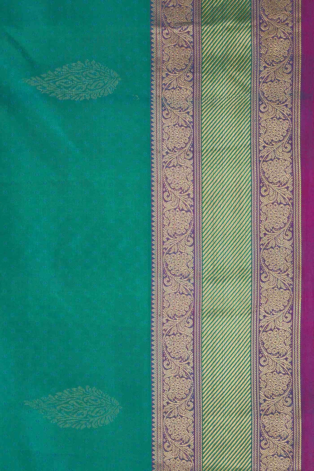 Green Dual Tone Kanchipuram Silk Saree