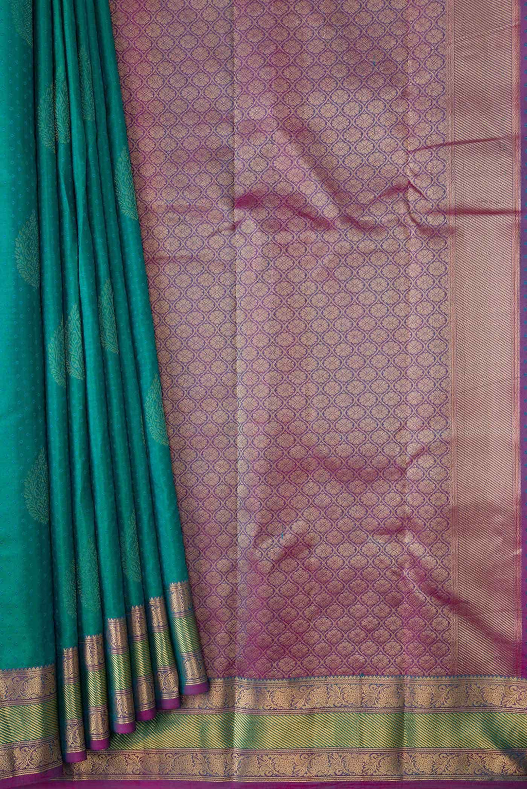 Green Dual Tone Kanchipuram Silk Saree