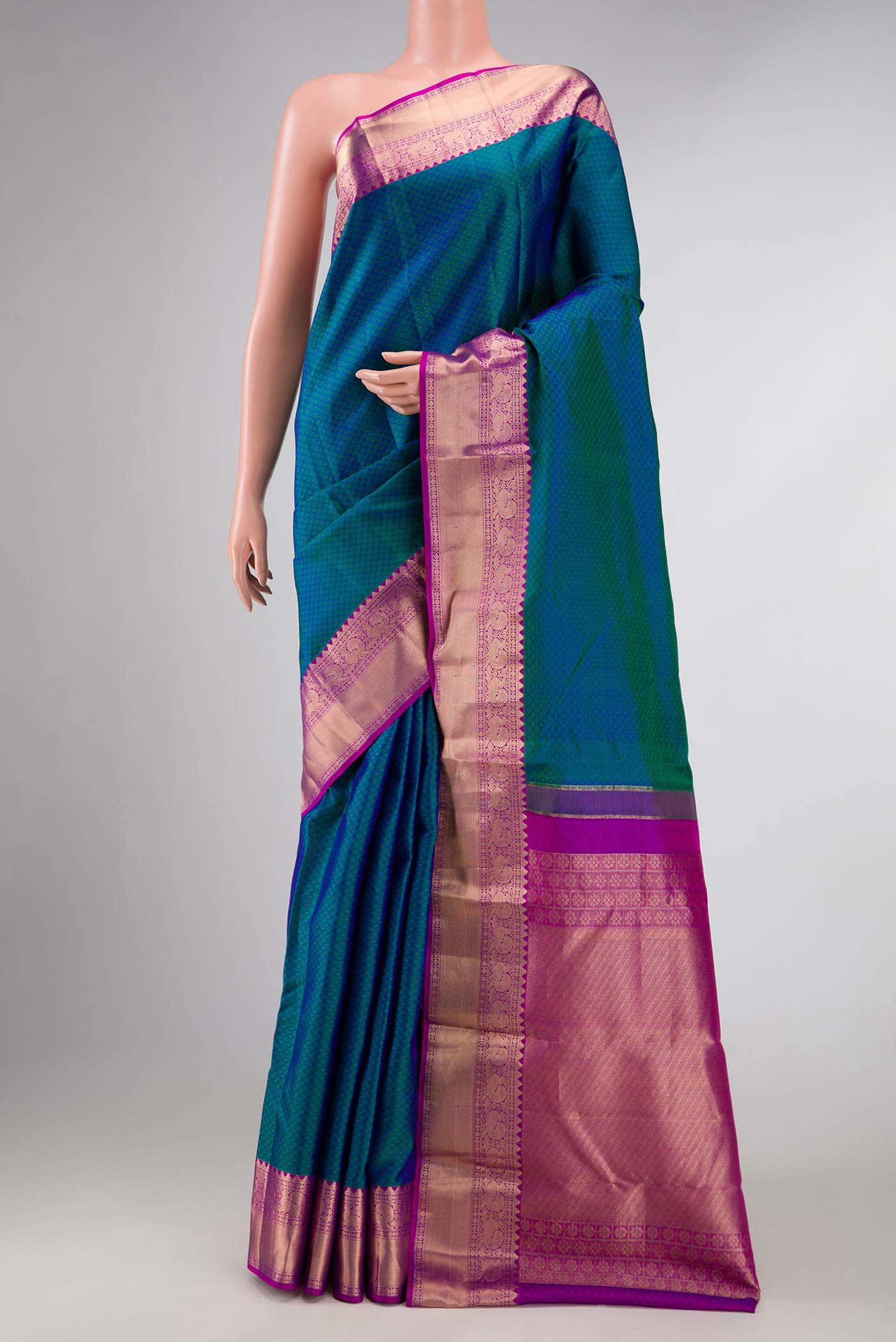 Peacock Blue Dual Tone Kanchipuram Silk Saree
