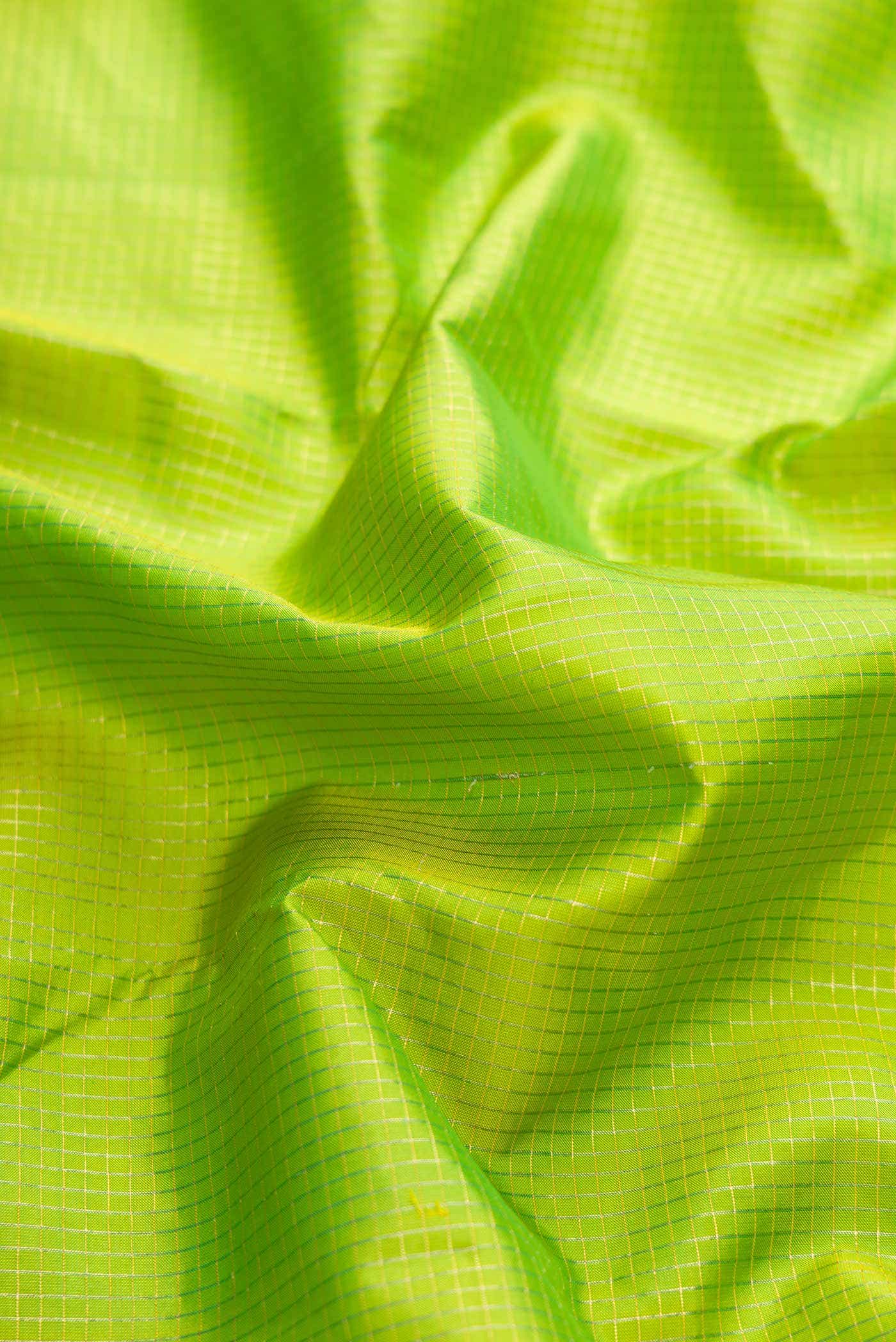 Parrot Green Dual Tone Kanchipuram Silk Saree