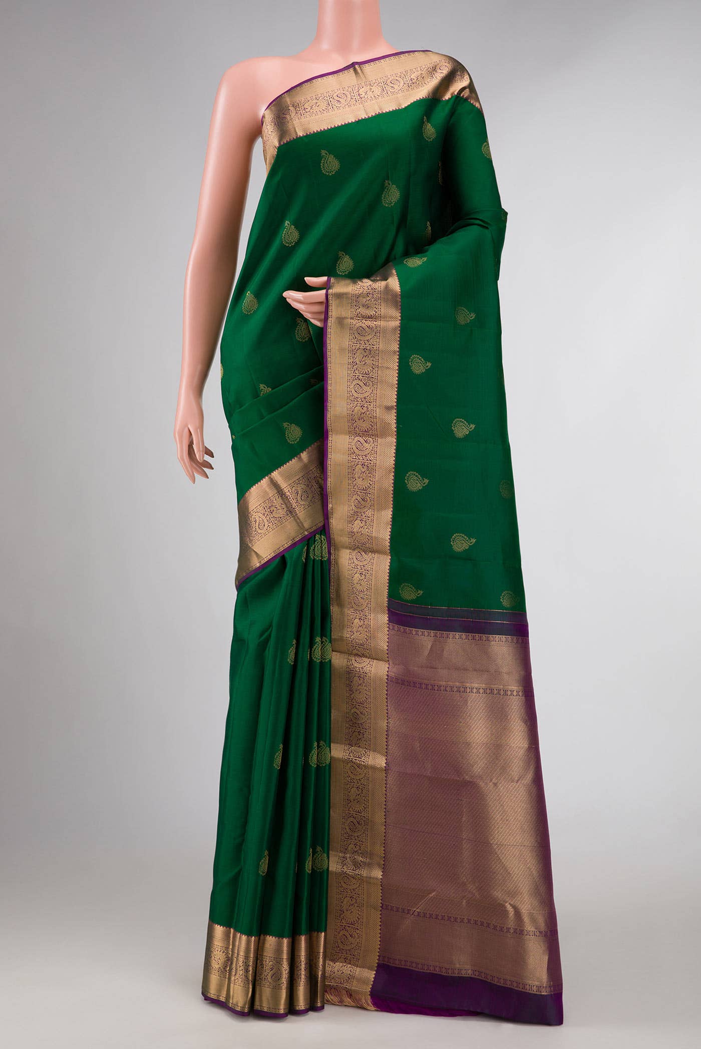 Green Dual Tone Kanchipuram Silk Saree