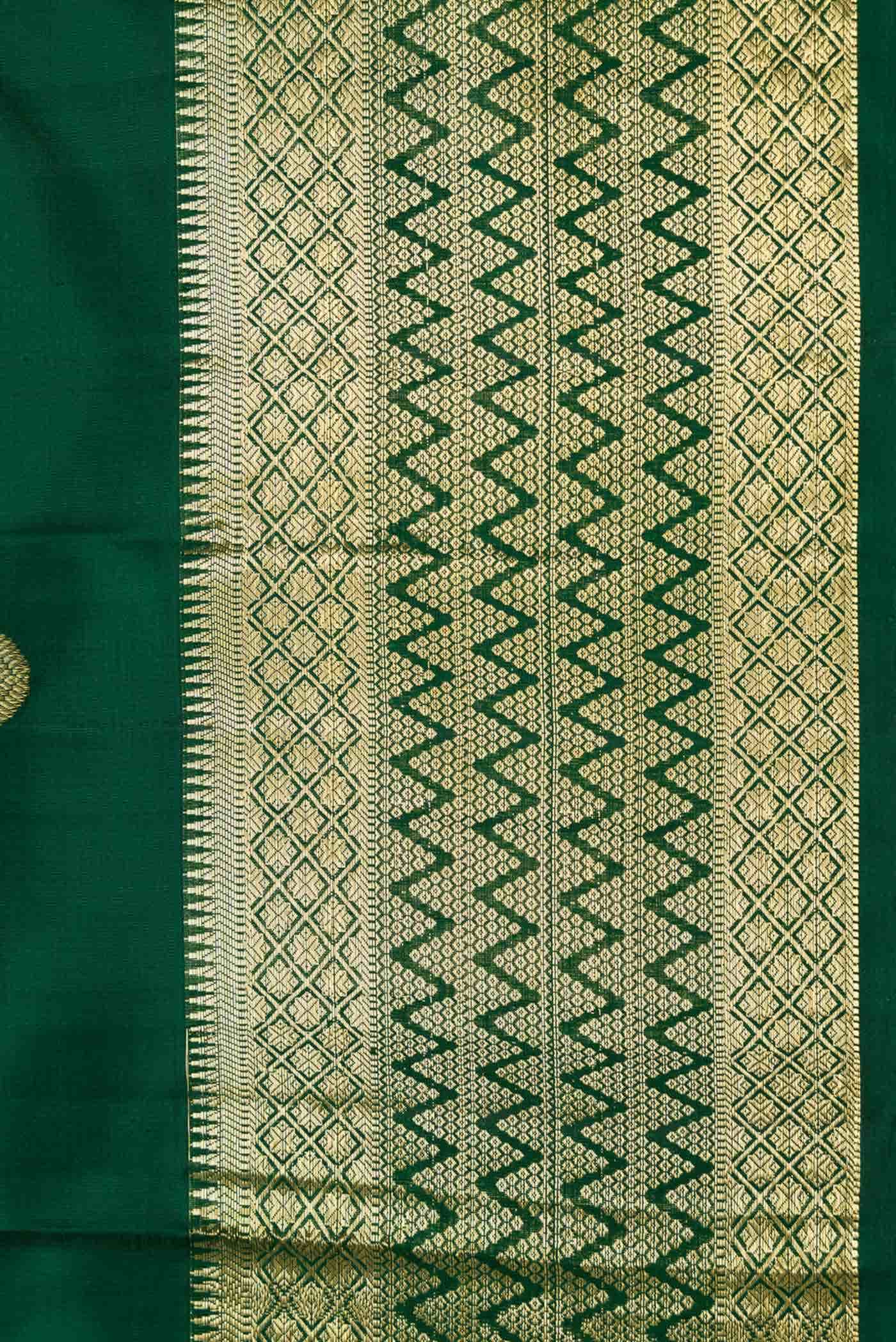 Green Dual Tone Kanchipuram Silk Saree
