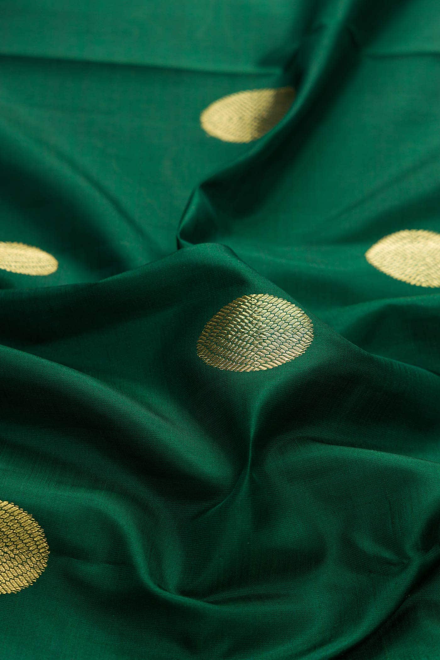 Green Dual Tone Kanchipuram Silk Saree