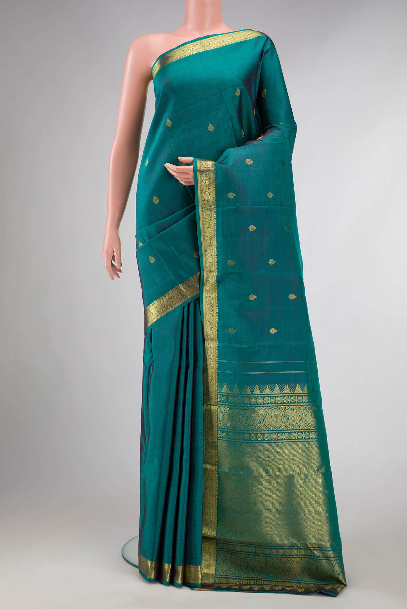 Green Dual Tone Kanchipuram Silk Saree