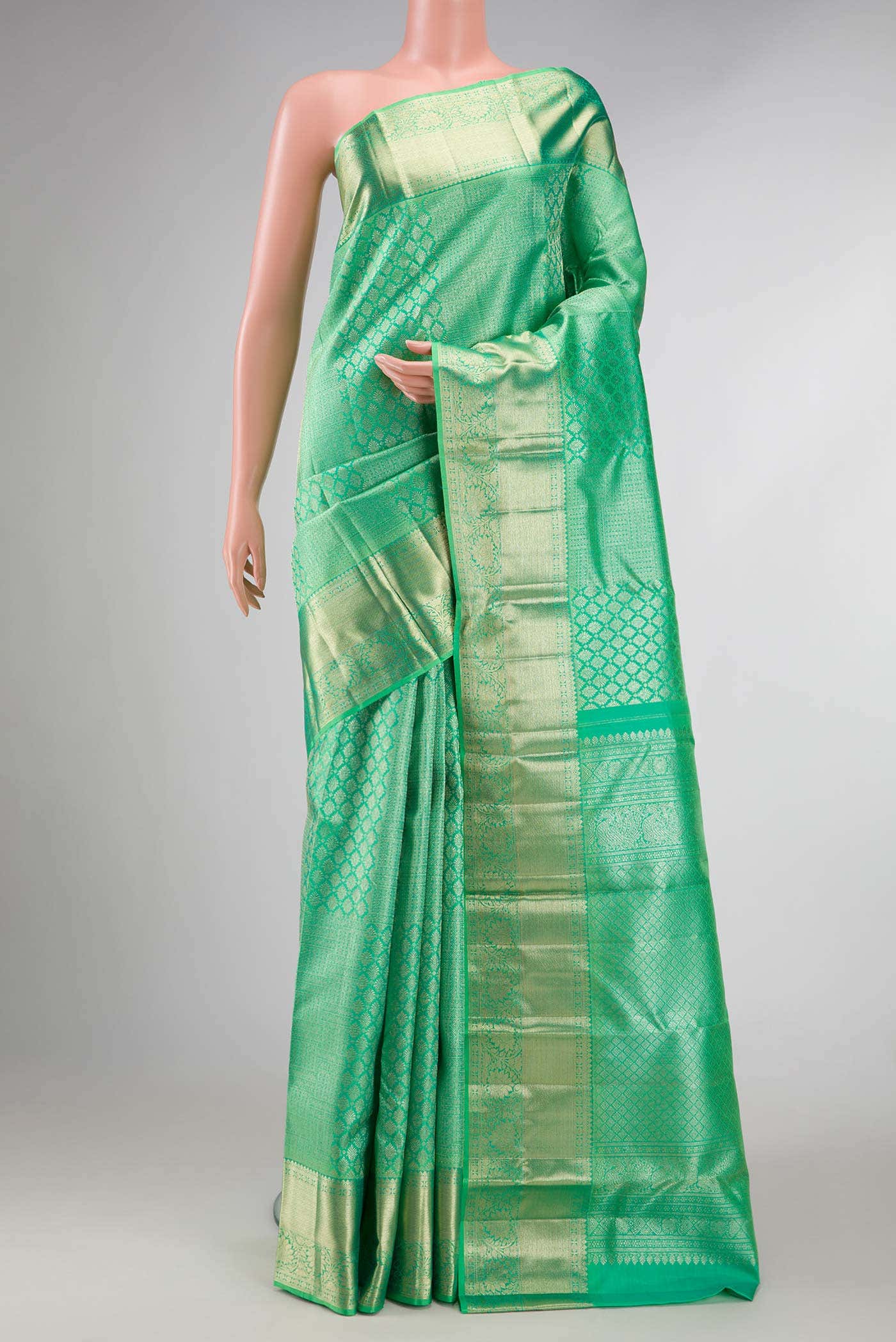 Green Dual Tone Kanchipuram Silk Saree