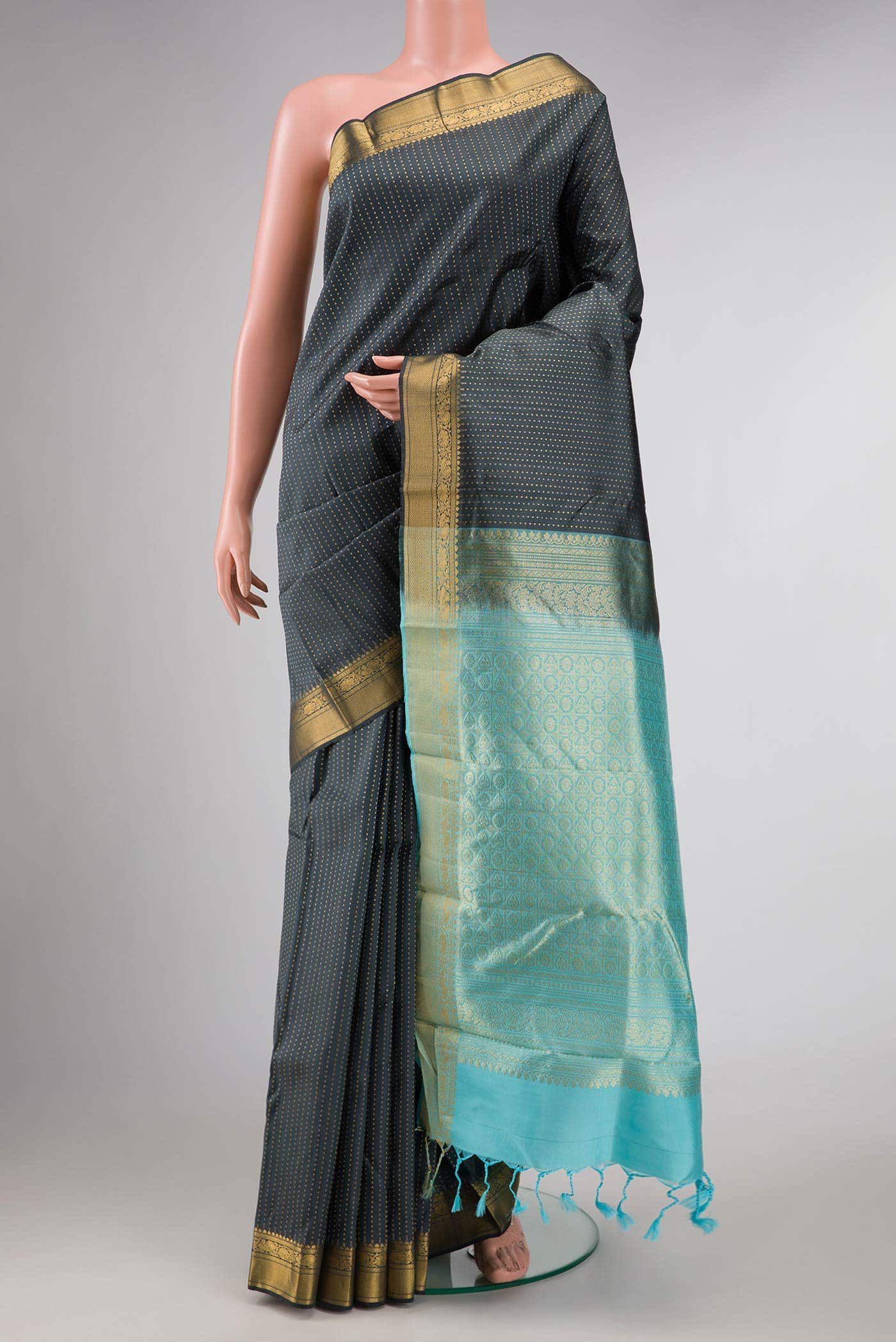 Grey Dual Tone Kanchipuram Silk Saree