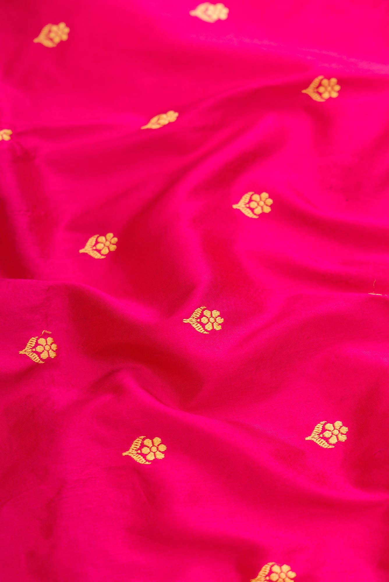 Dark Pink Dual Tone Blended Banarasi Silk Saree