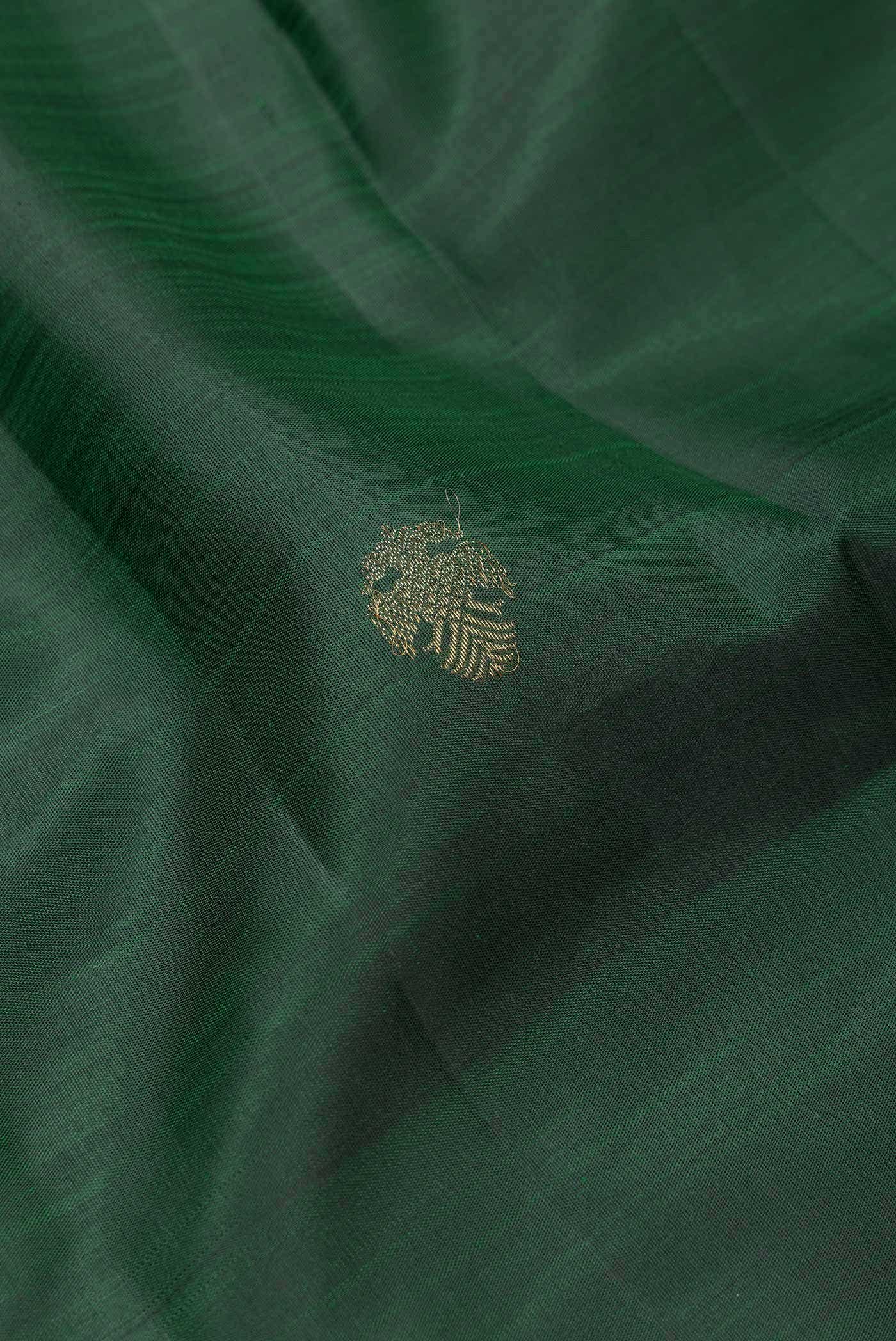 Pure Silk Pure Zari Bottle Green Dual Tone Kanchipuram Saree